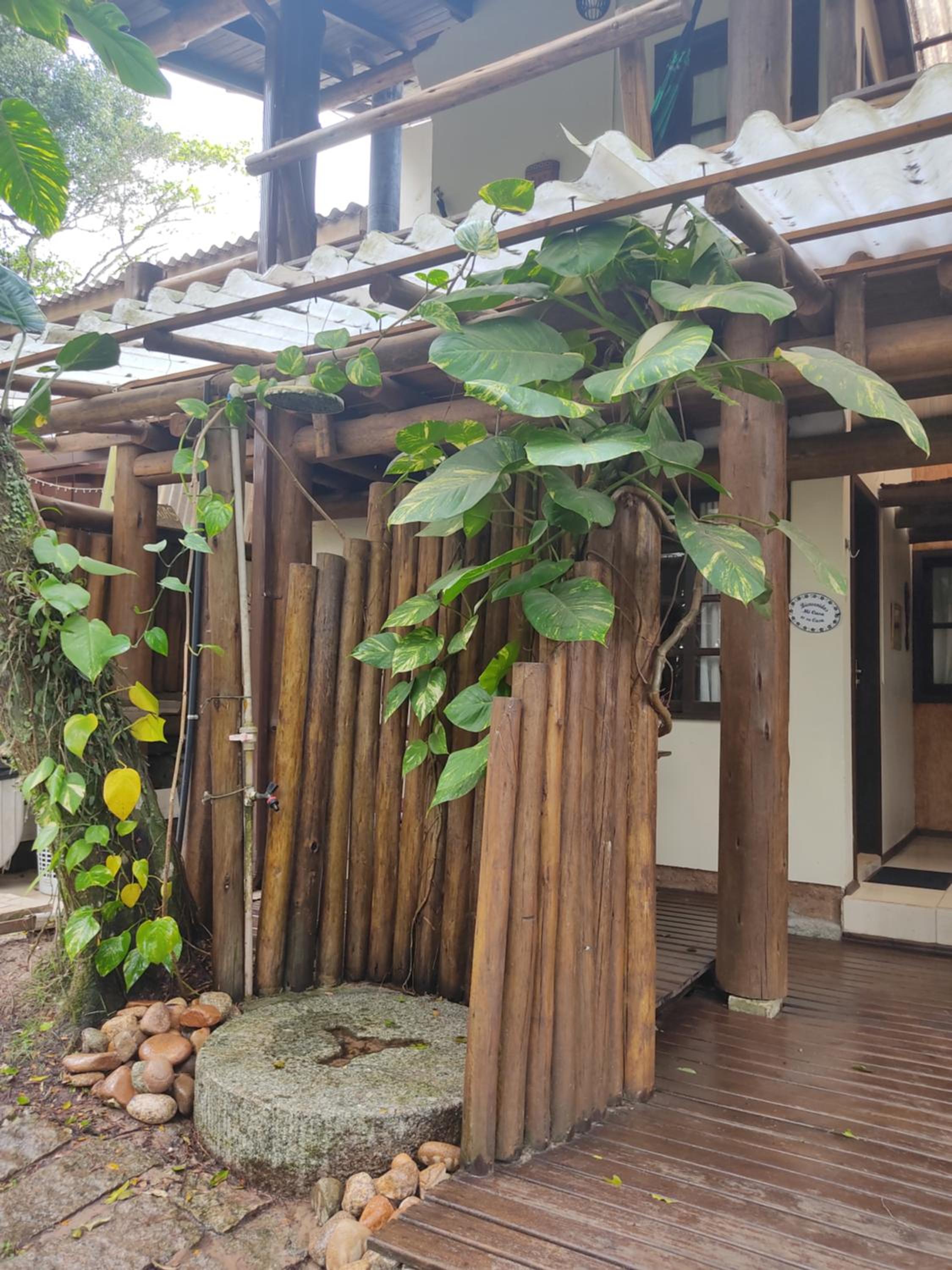 Nalua Guest House