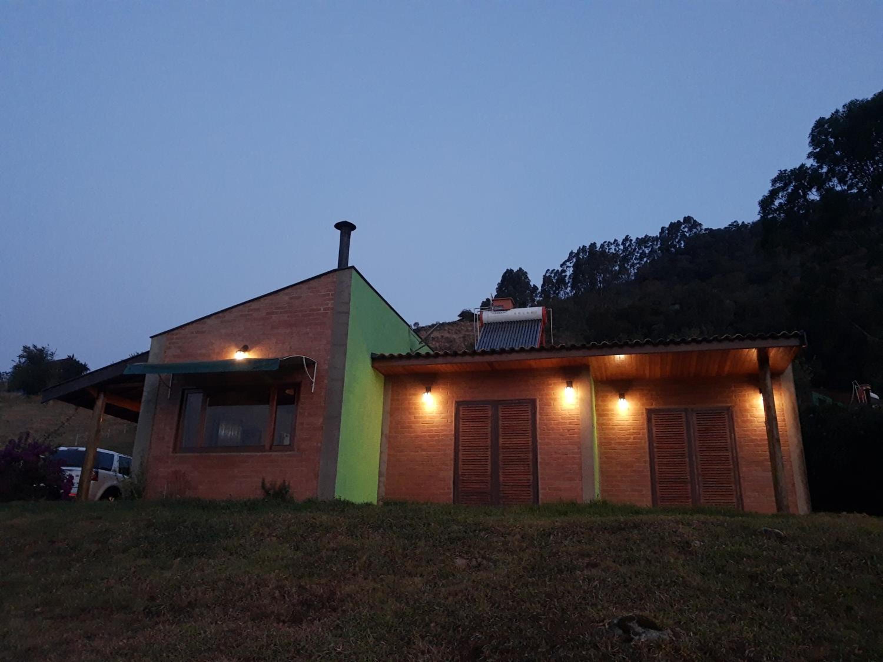 CASA NA MONTANHA