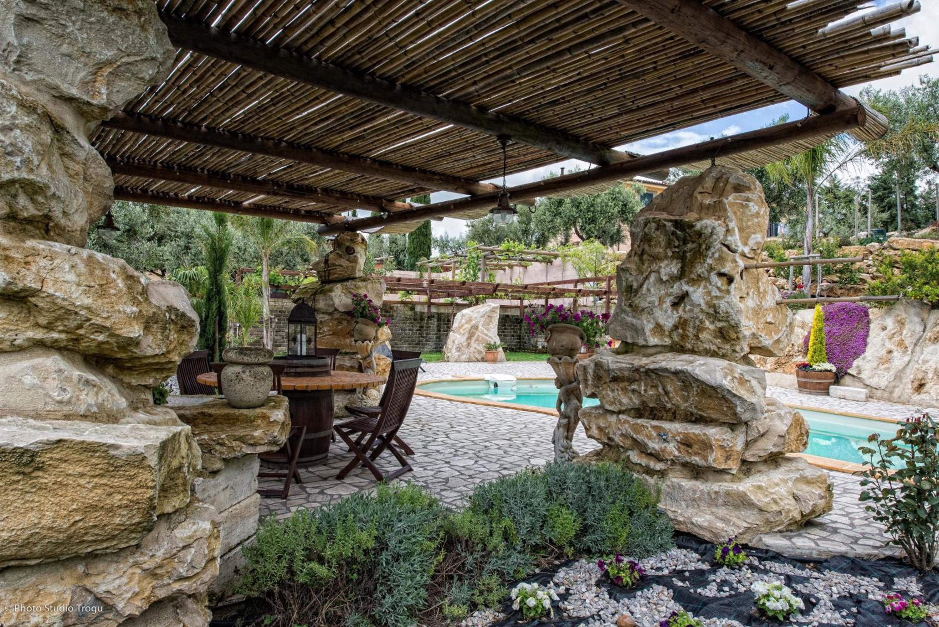 Il Giardino dei Flintstones B&B