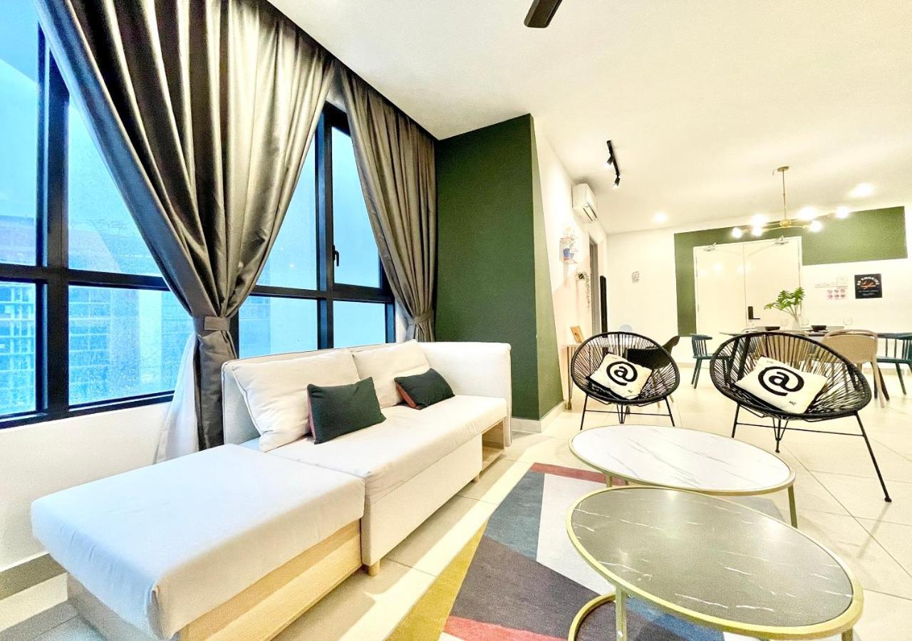 KL Gateway Premium Residences by Moka photo 1
