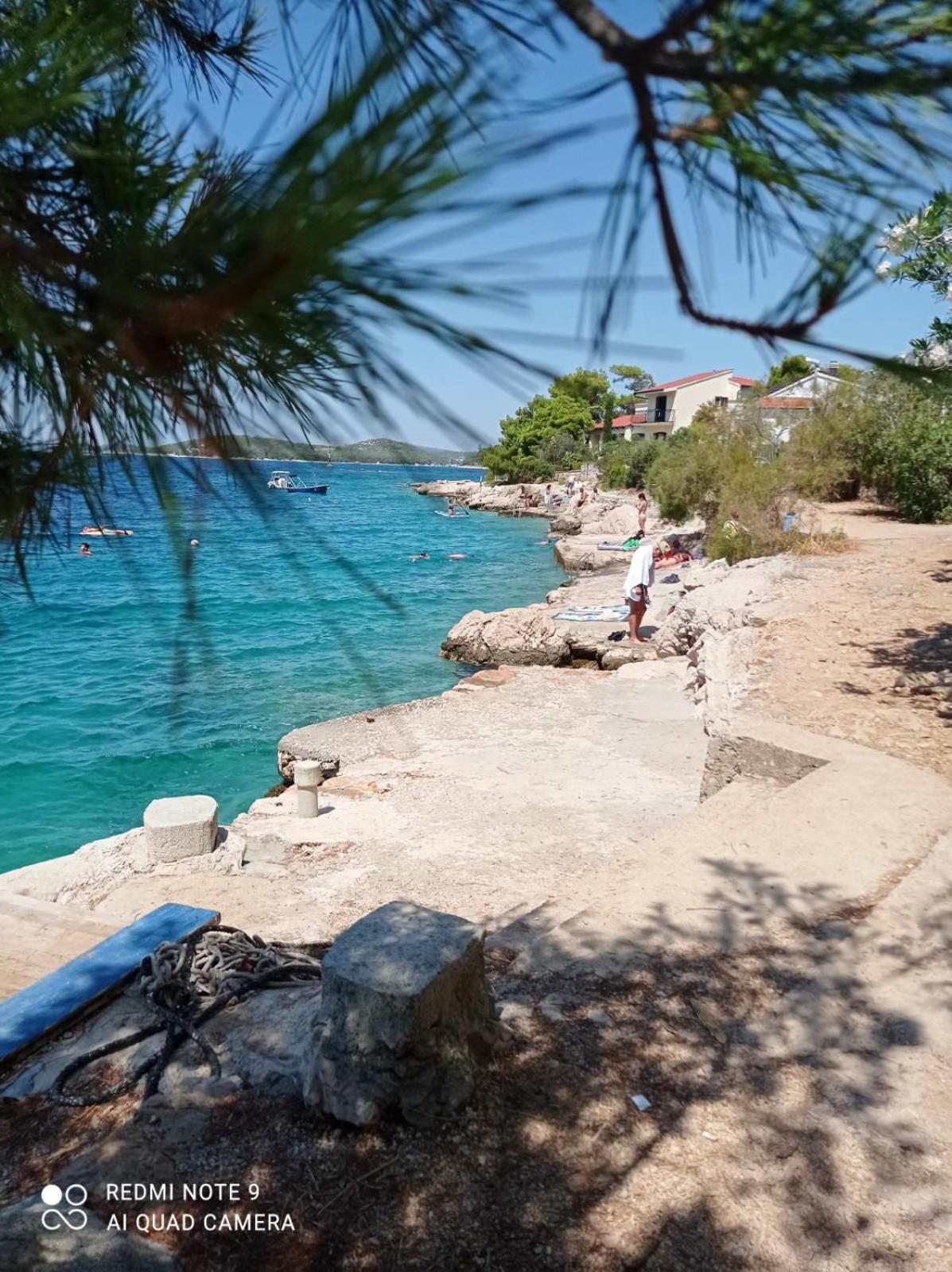 Photo 34