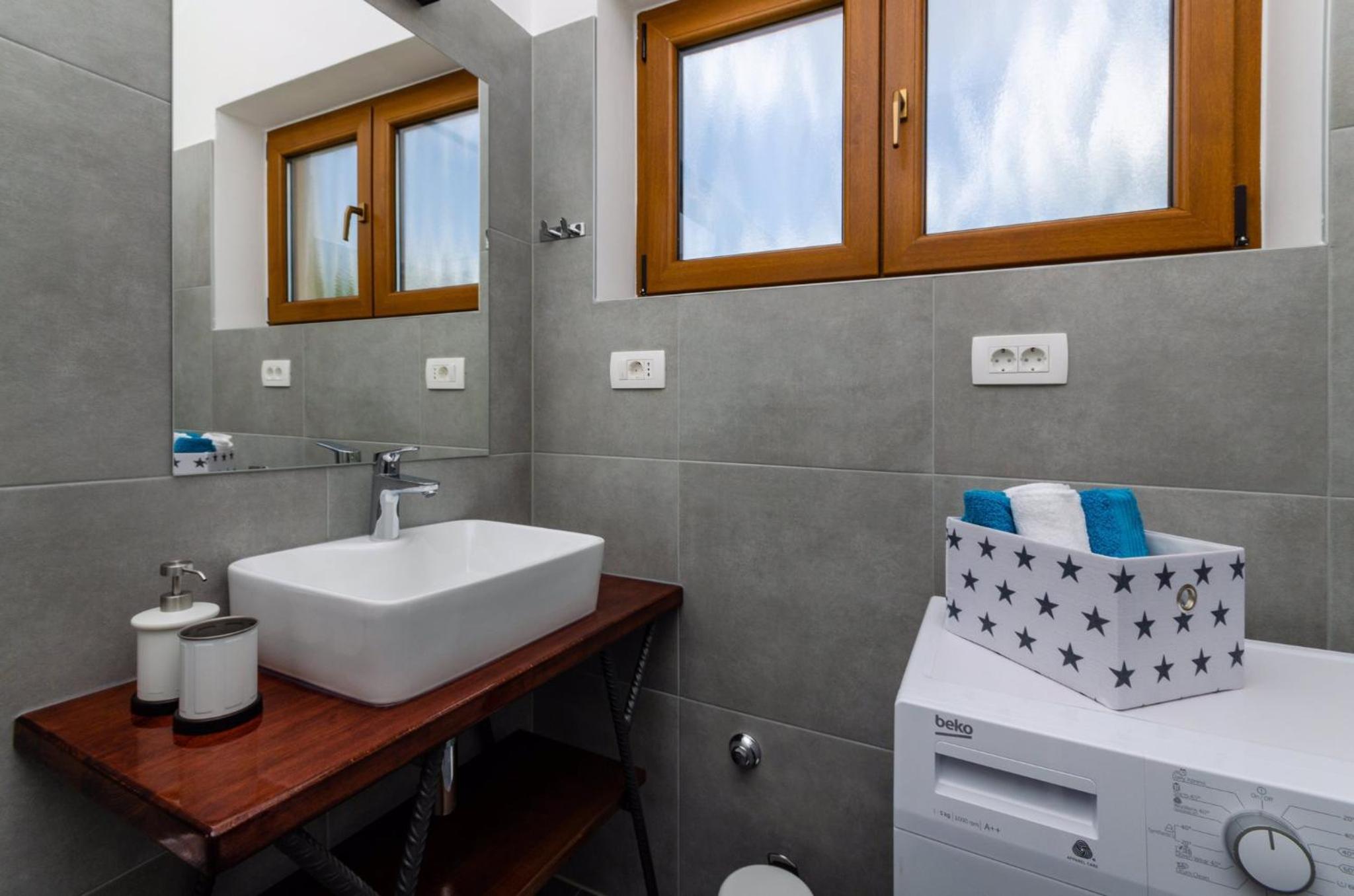 Apartments in Crikvenica 39082