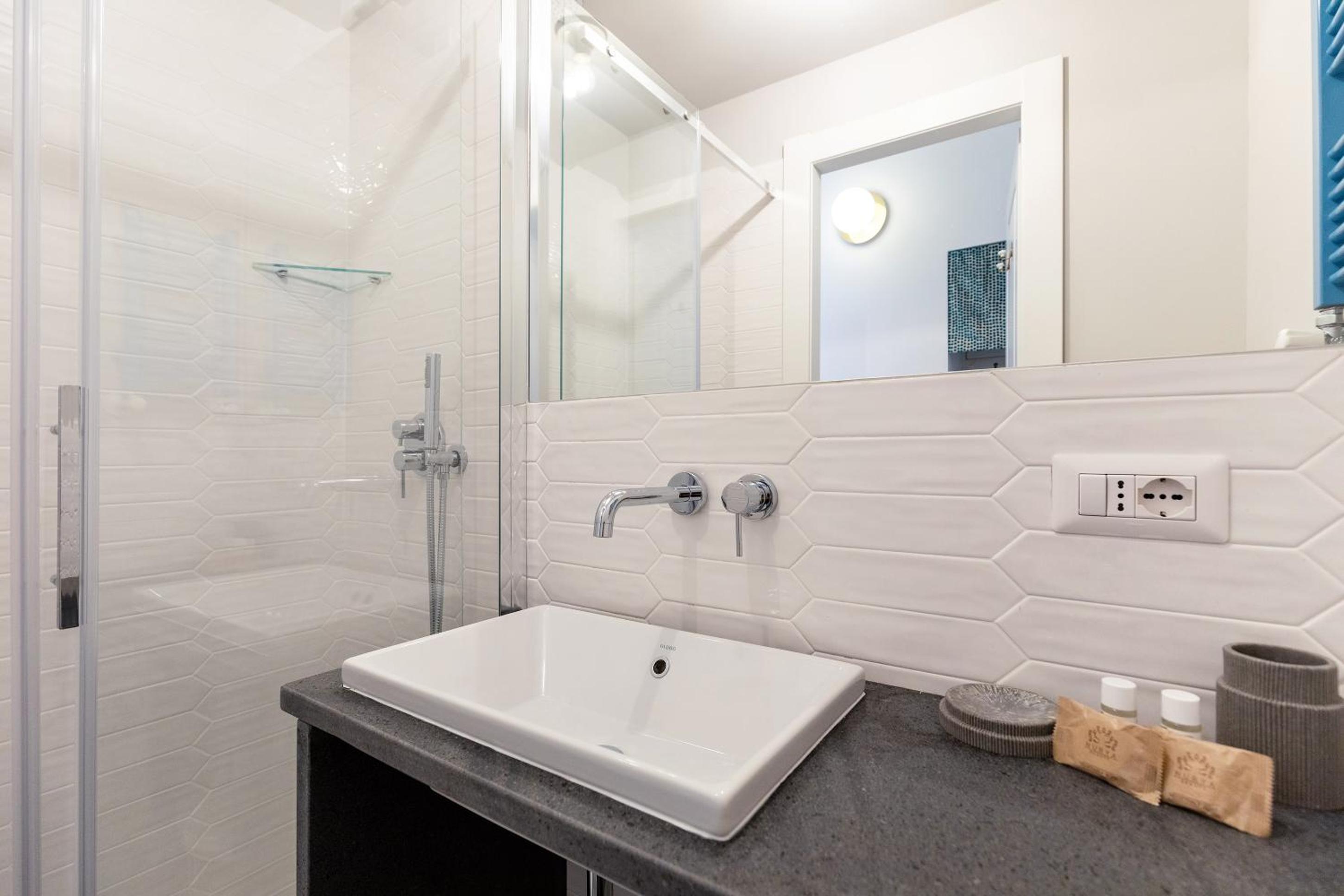 Rome As You Feel - Iconic Monti Design Apartment