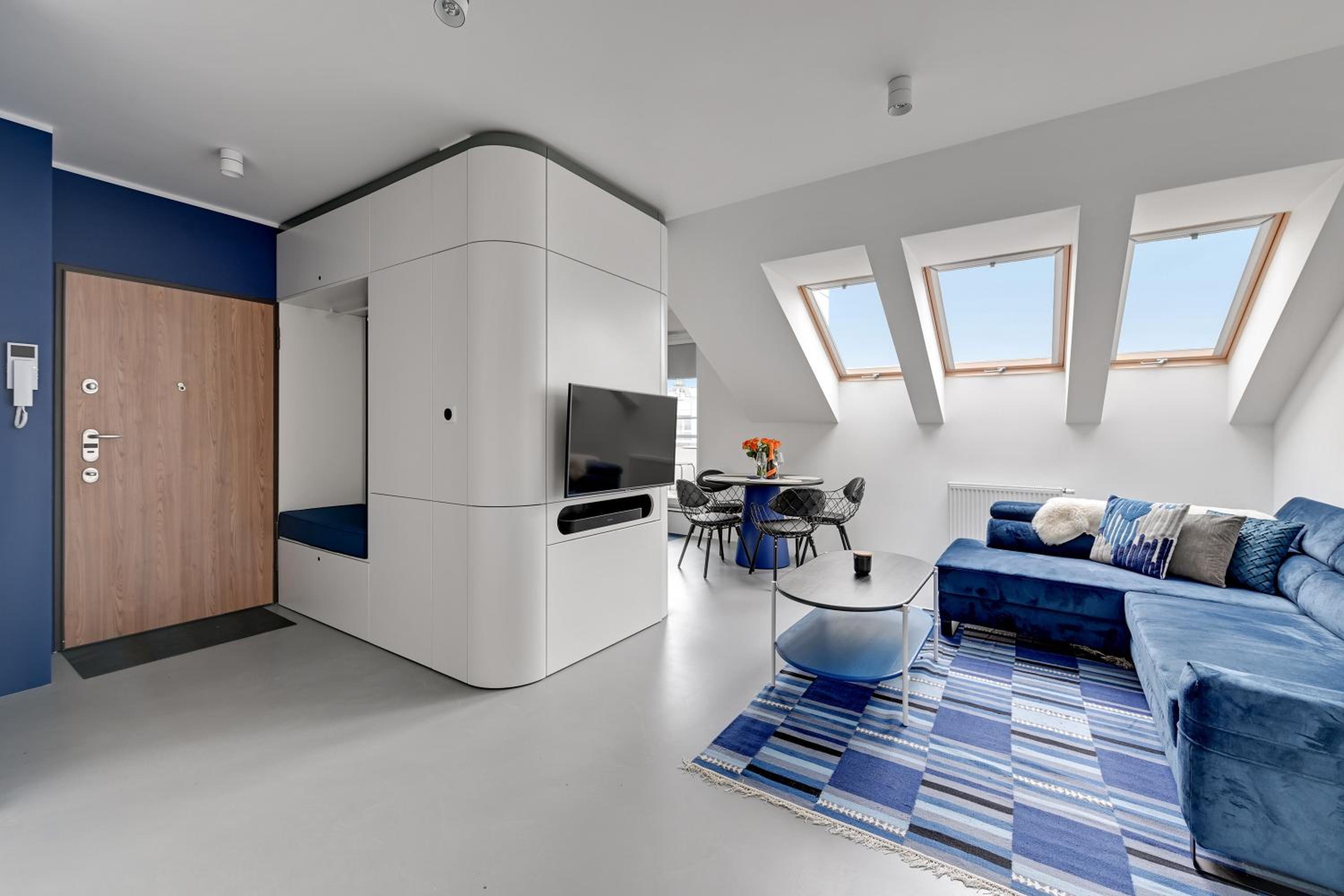 Blue Mandarin Marina