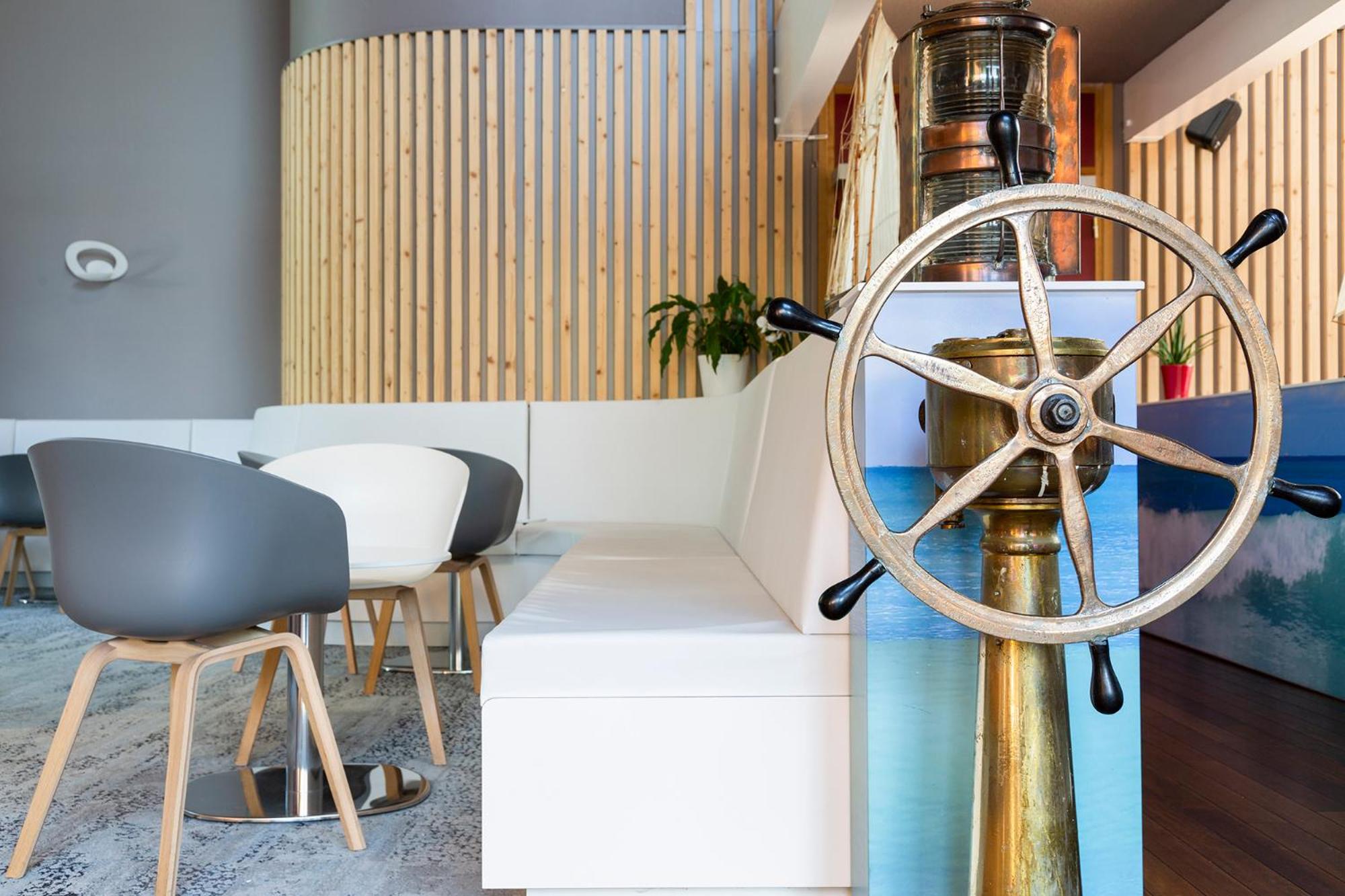 Hotel The Originals City, Hôtel Le Sextant, Toulouse Sud - Image 1