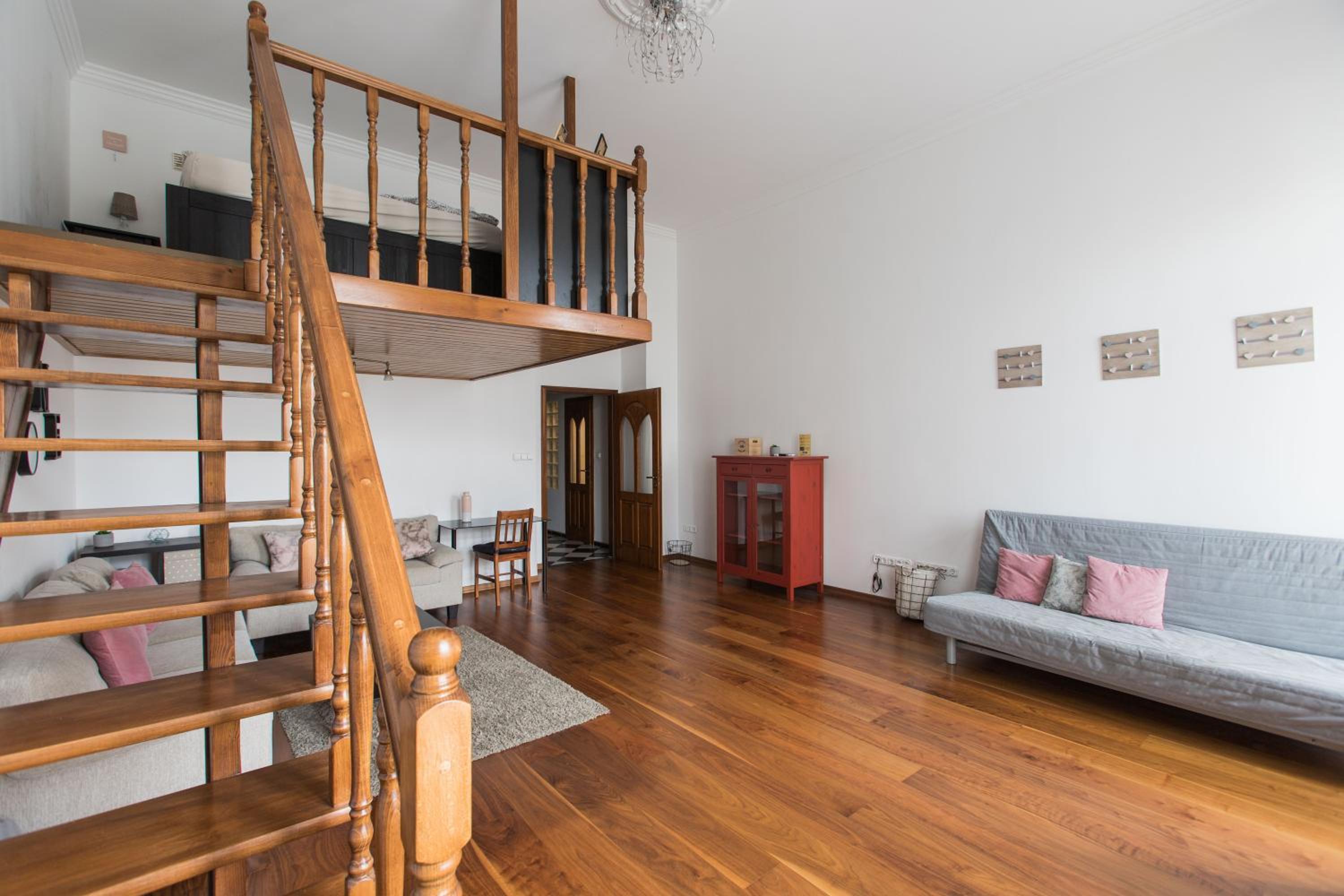 Grand Boulvard Apartment