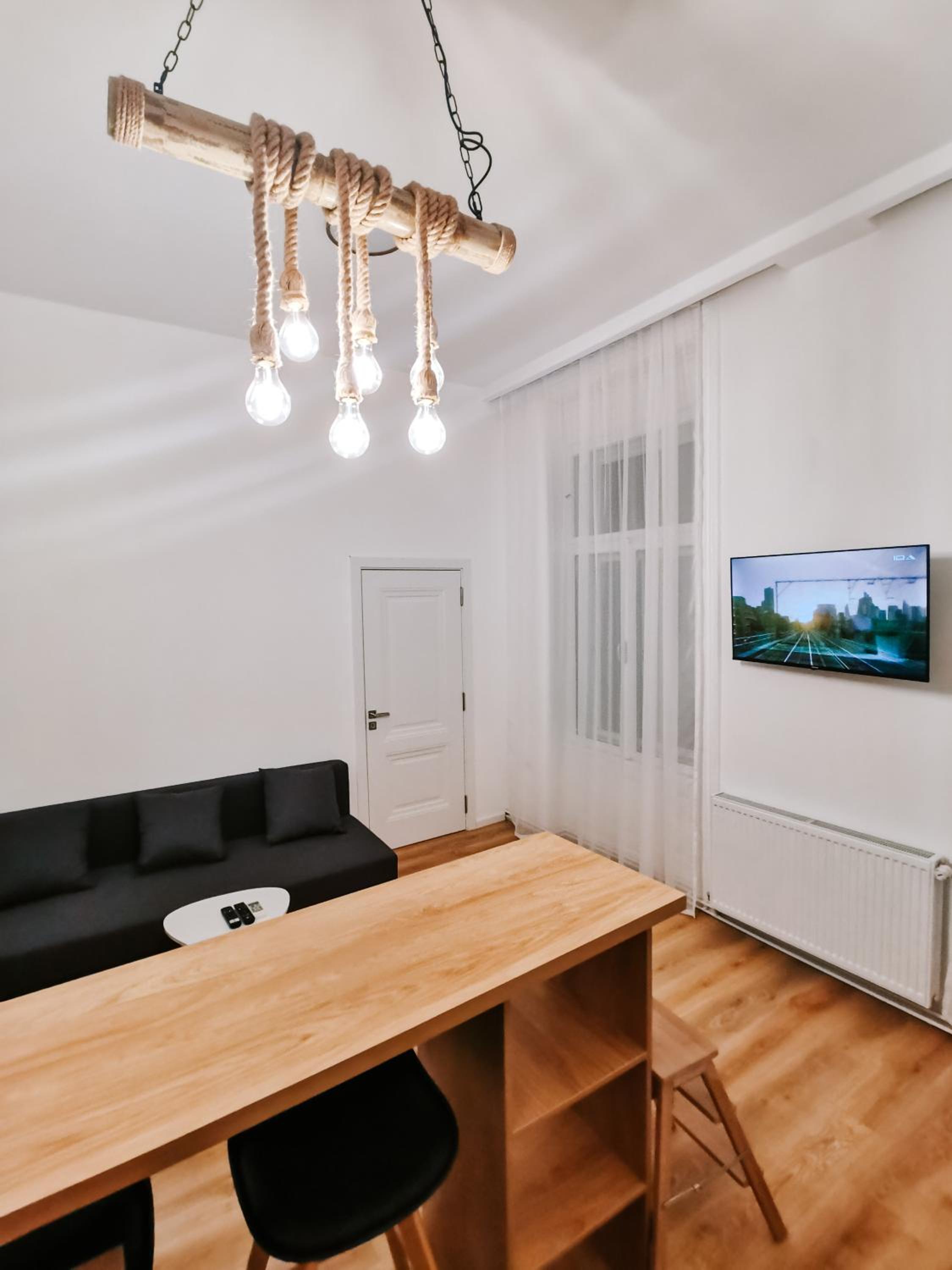 Fly Apartment Arad