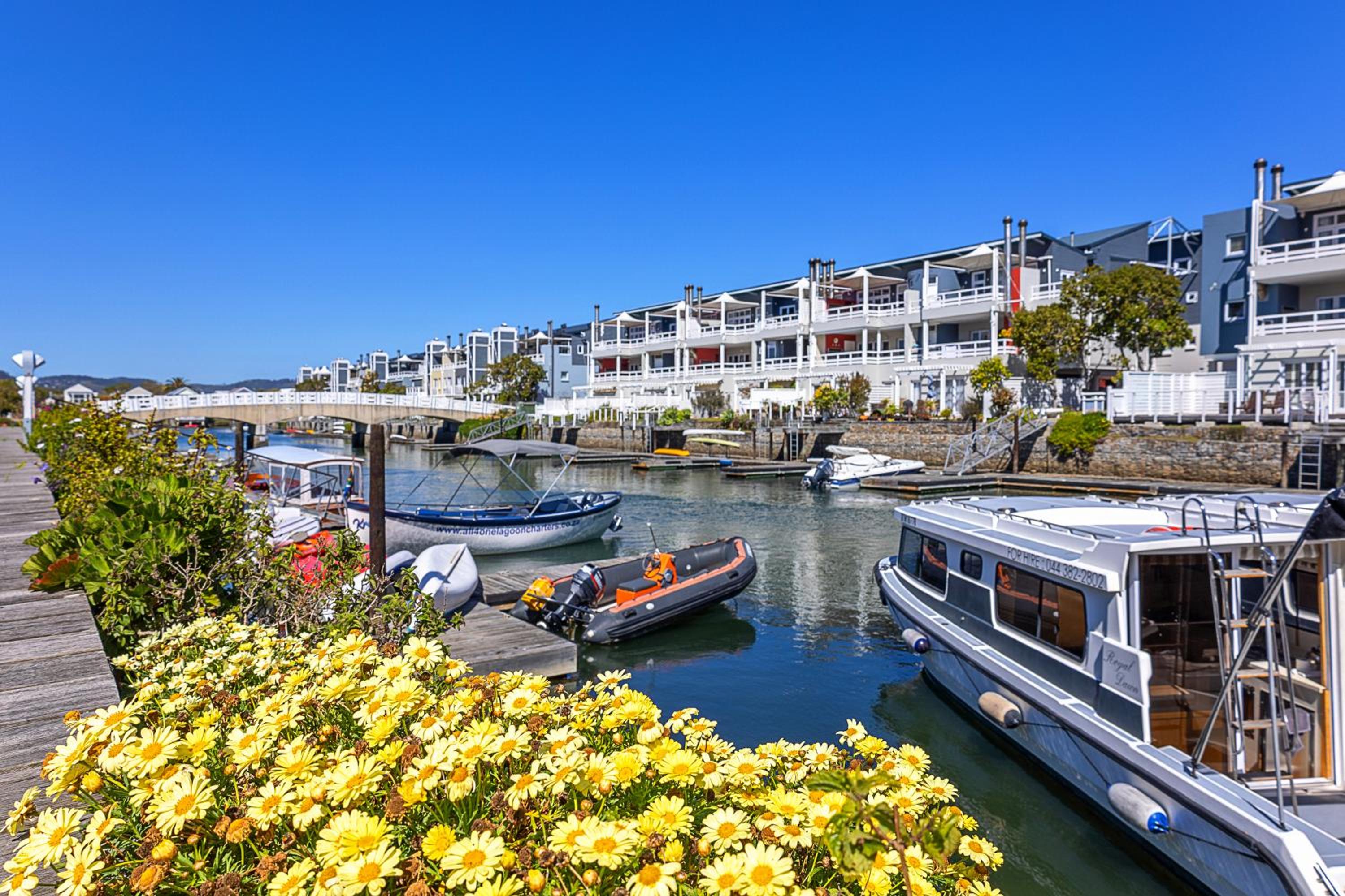 Lagoon View Accommodation
