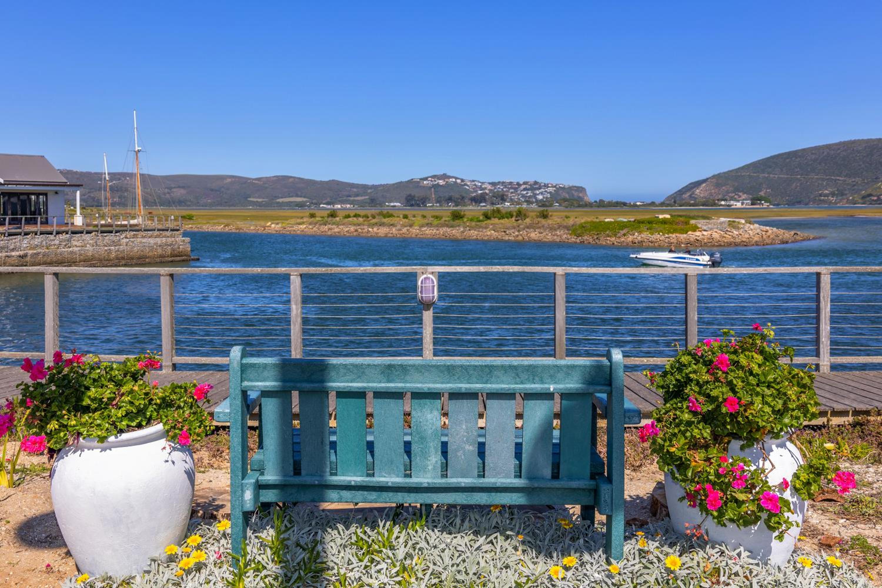 Lagoon View Accommodation