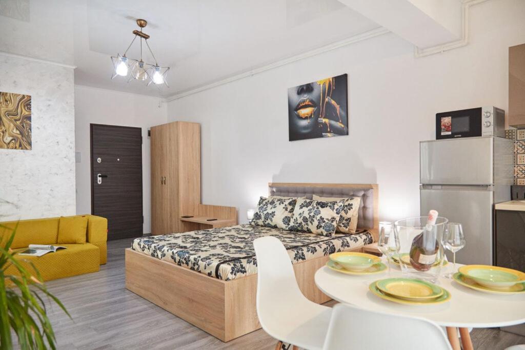Lemon bite studio Ștefan Building view 4