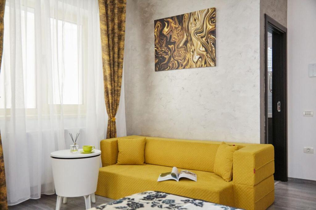 Lemon bite studio Ștefan Building view 3