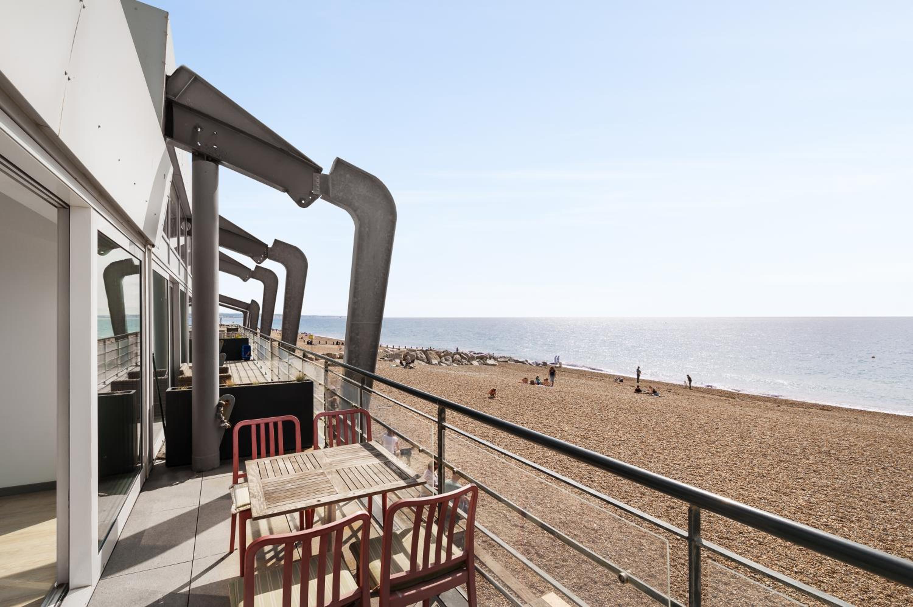 Lancing beach apartment. view 2