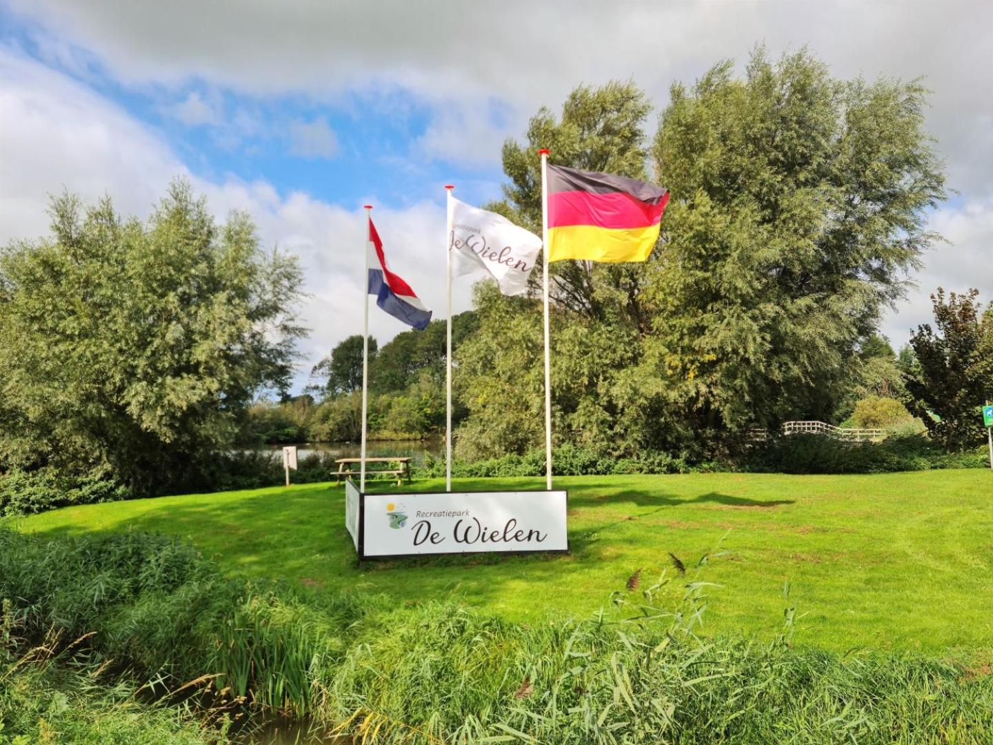 Villa aan 't Wiel op Recreatiepark De Wielen view 5