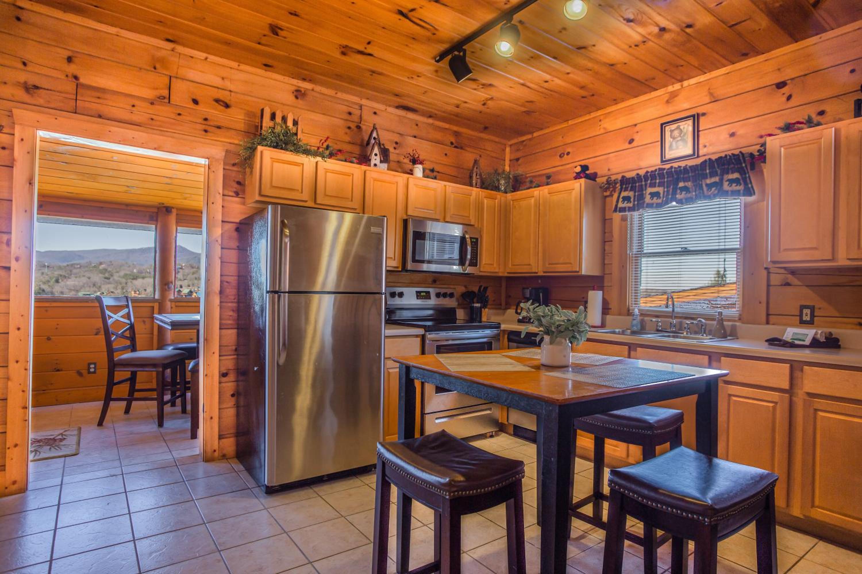 Steps from Pkwy! Hot Tub~Pool Access~Fast WiFi view 3