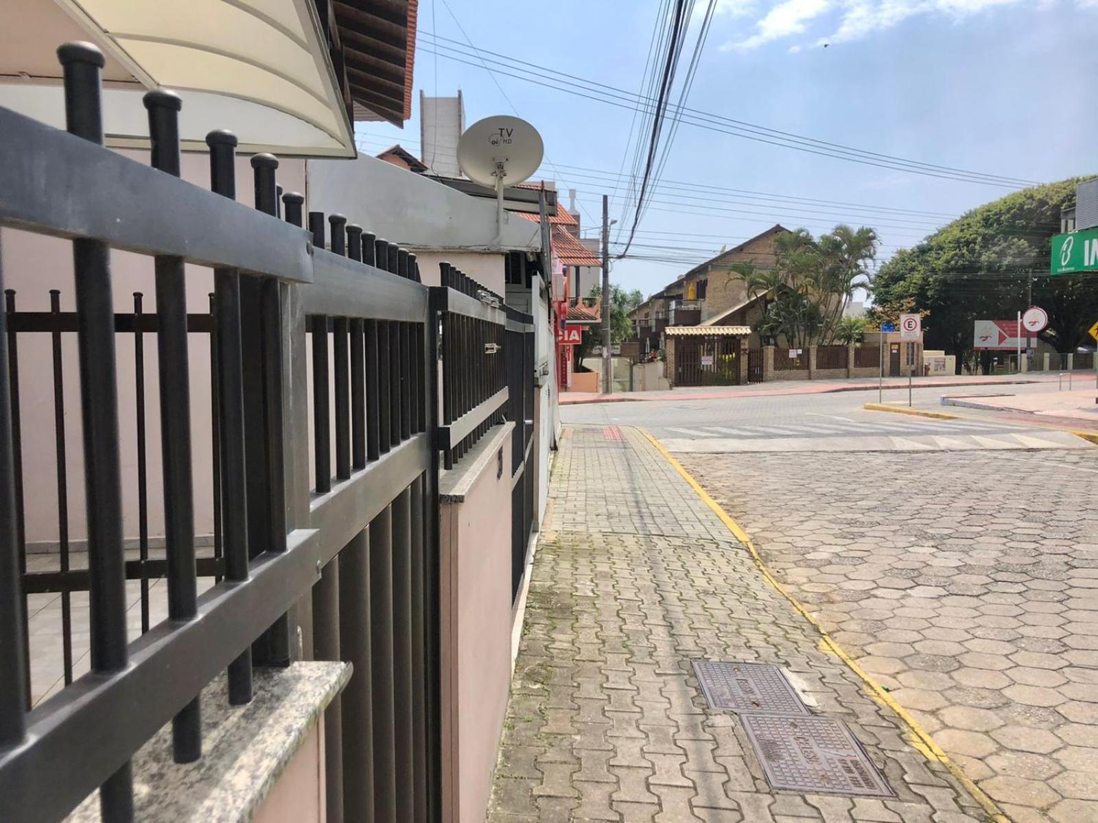 Kitnet no Centro de Bombinhas