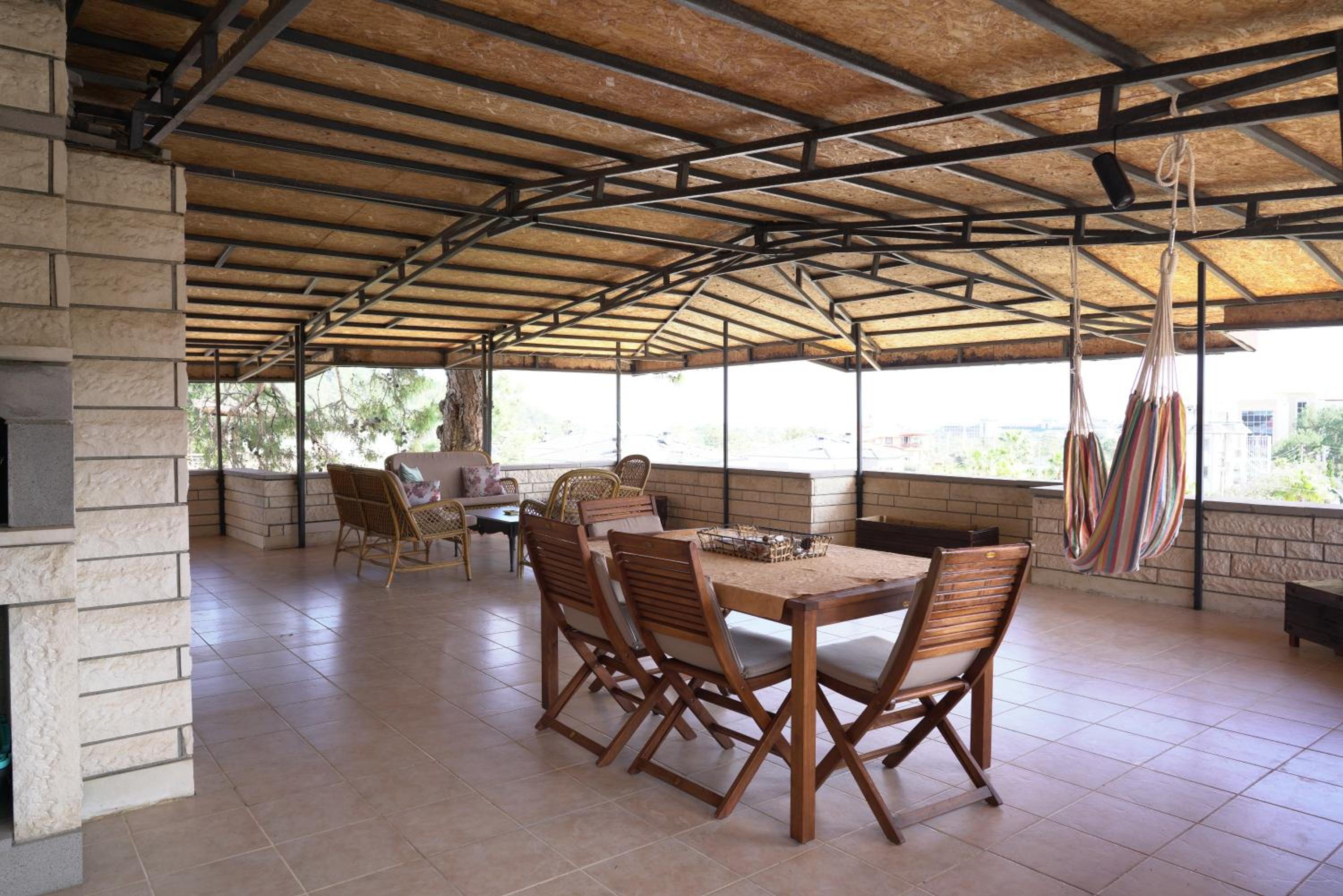 Spacious Villa with Sea and Mountain View - Image 34