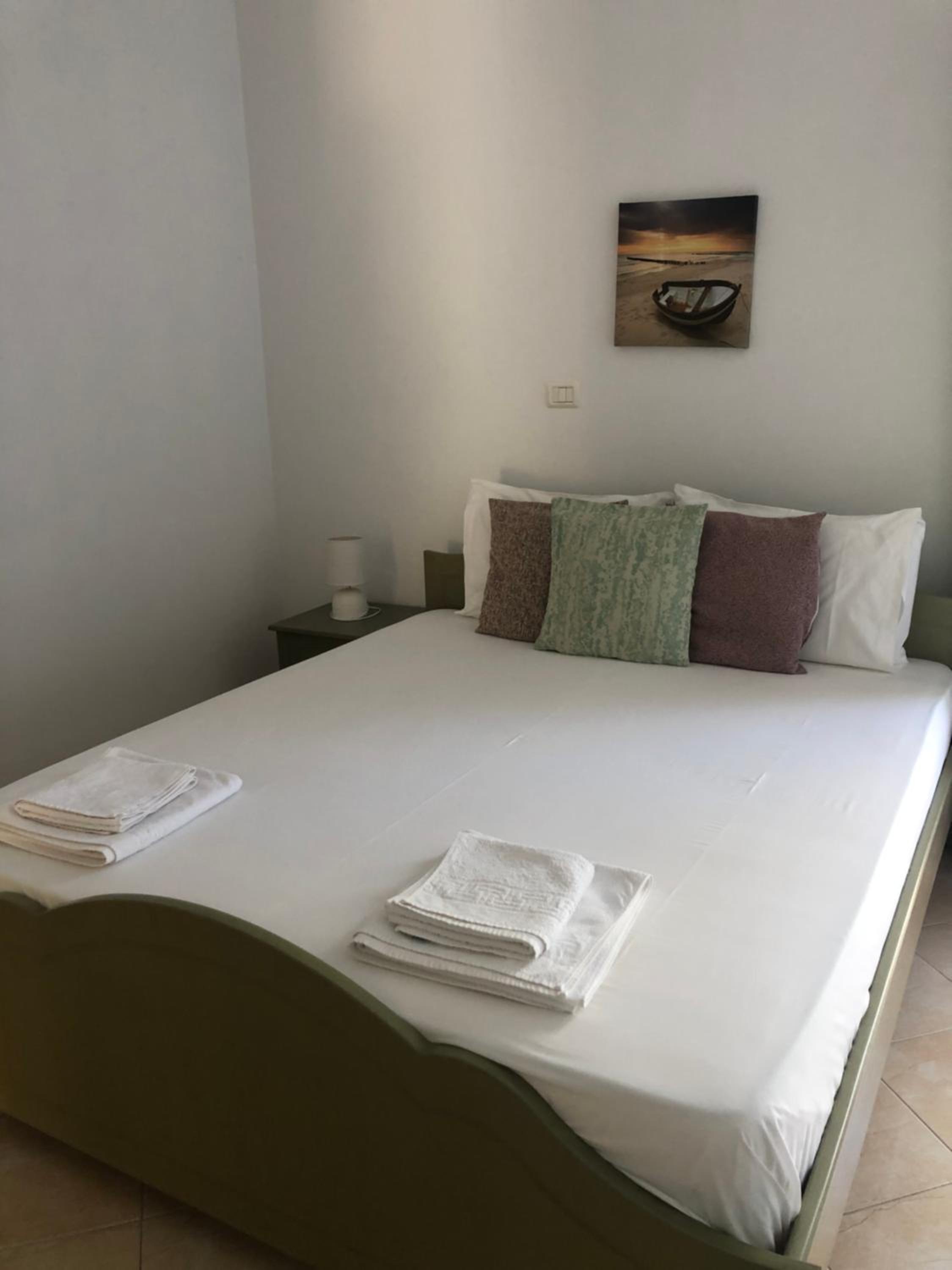 Lumra Rooms