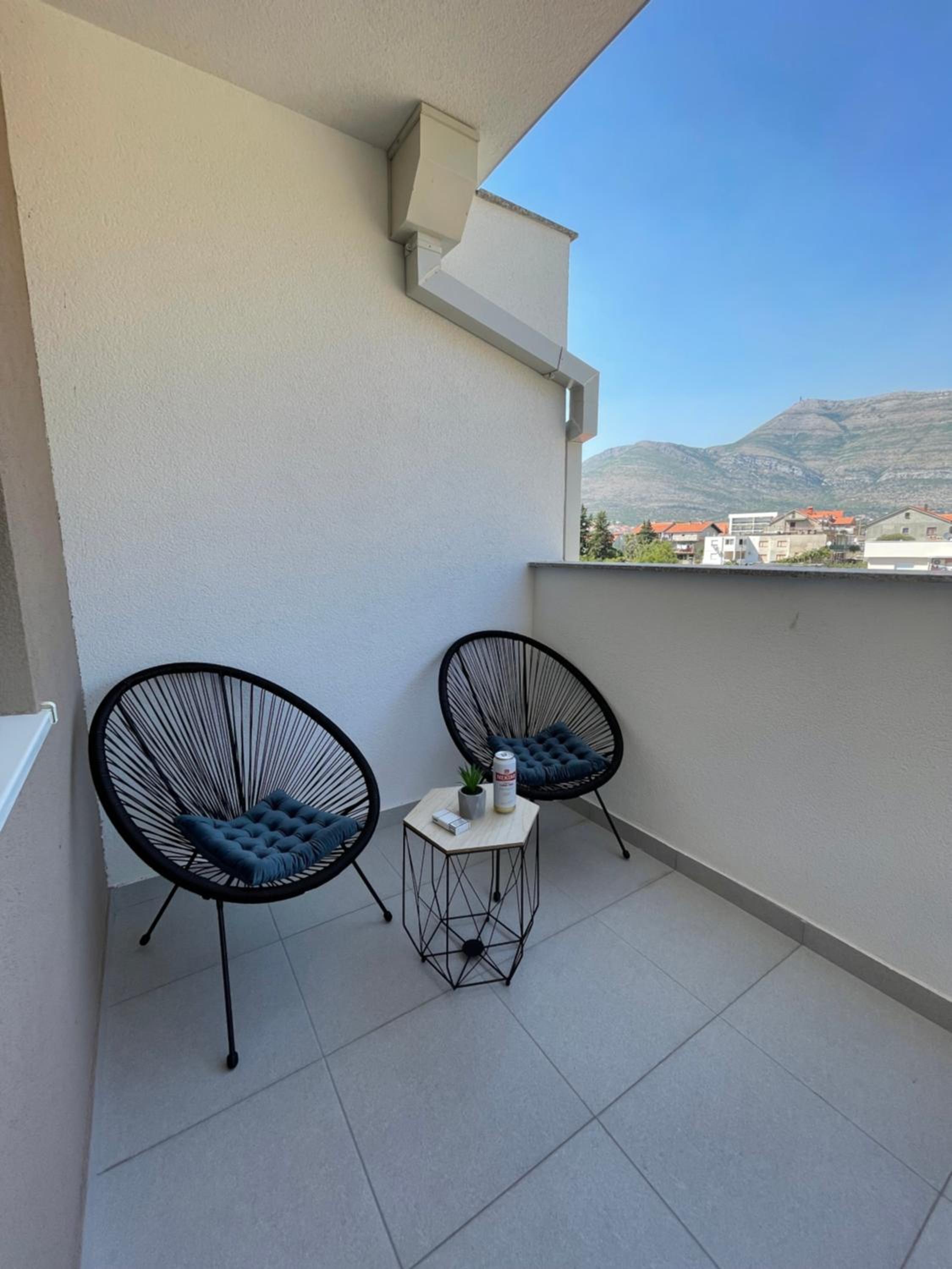 Trebinje LUX Apartman sa garažom blizu centra