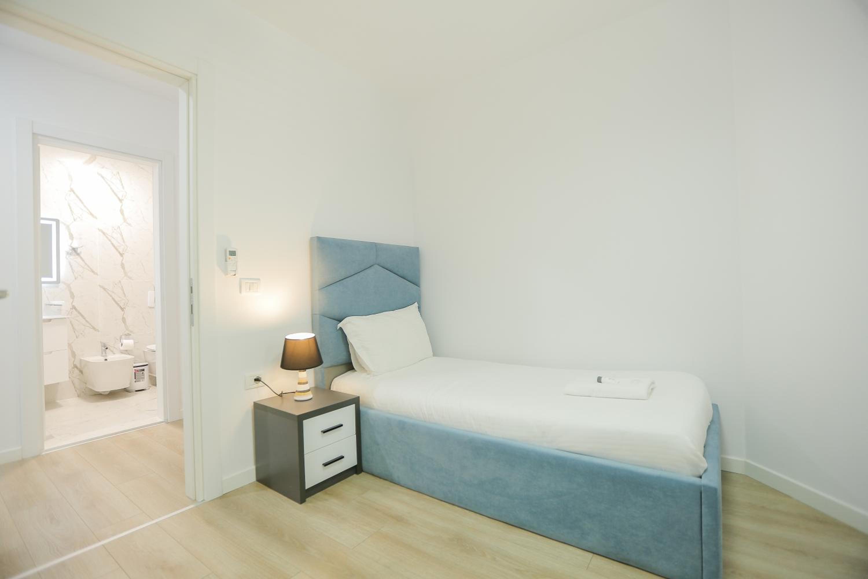 Miku Apartment-Premium 2BD At Wilson Square