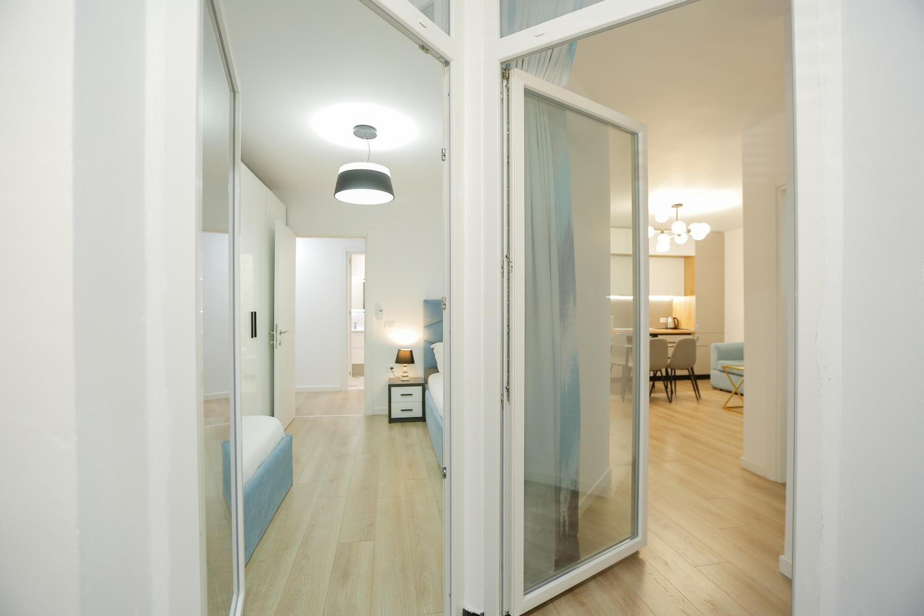 Miku Apartment-Premium 2BD At Wilson Square
