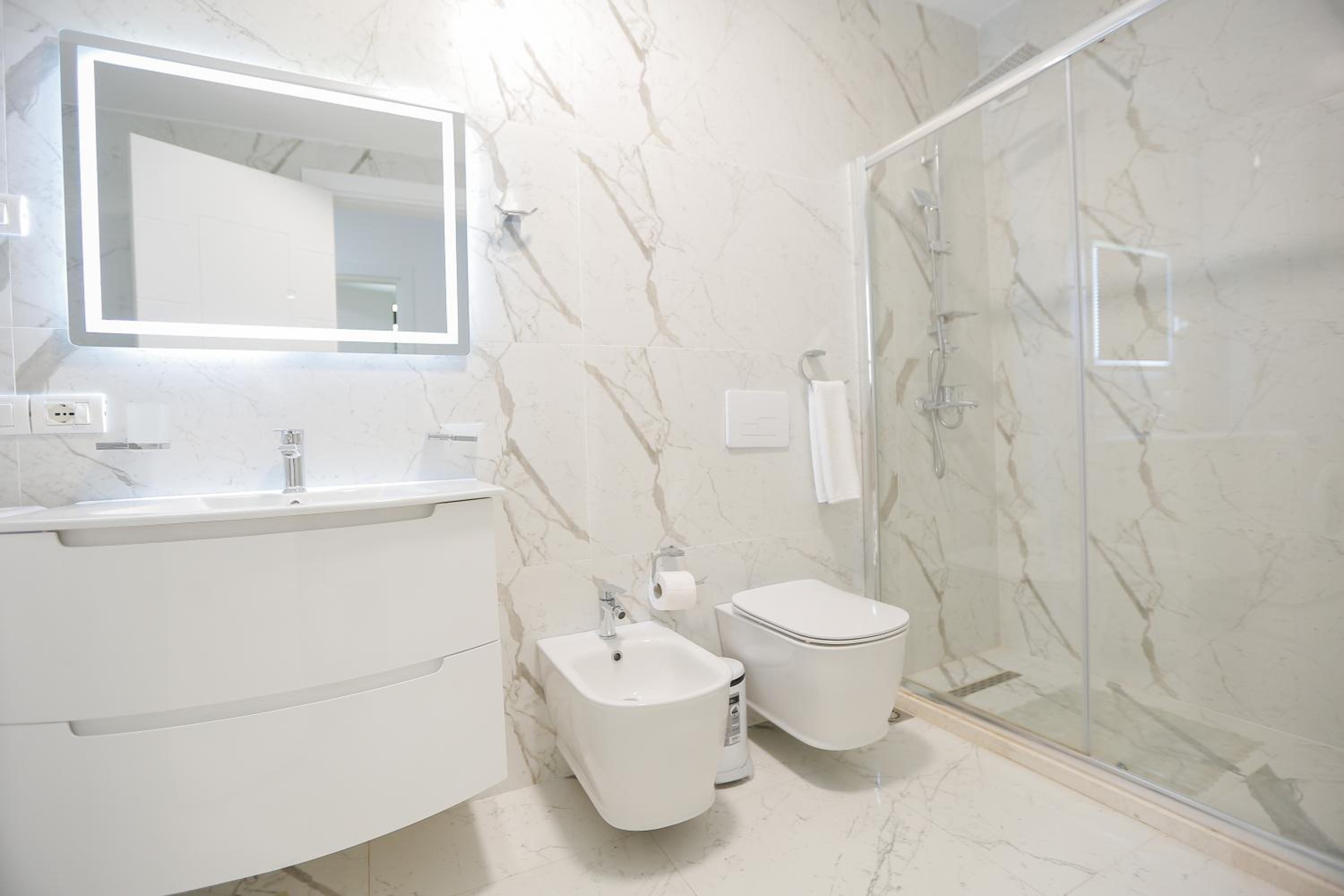 Miku Apartment-Premium 2BD At Wilson Square