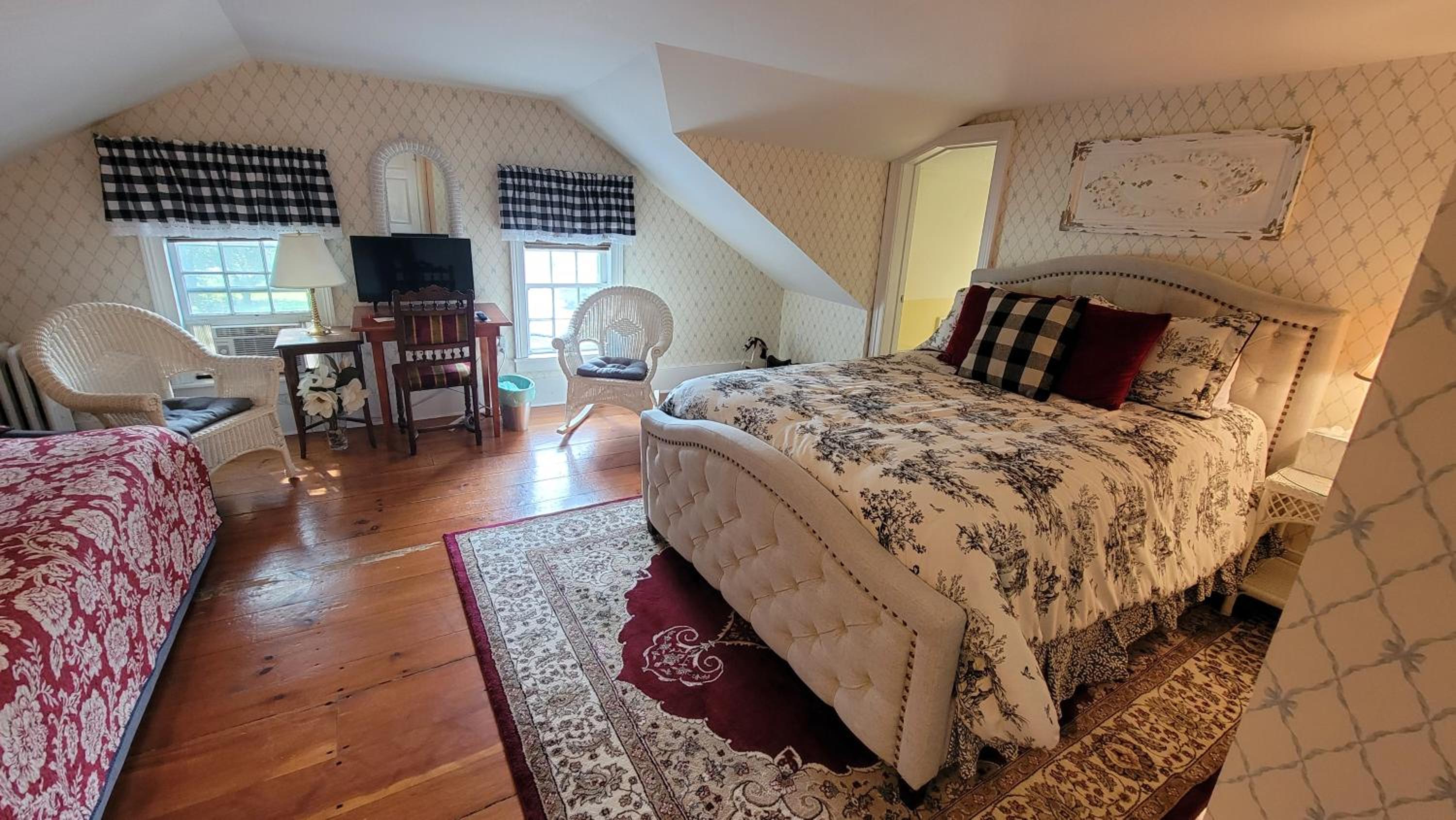 Strong House Inn
