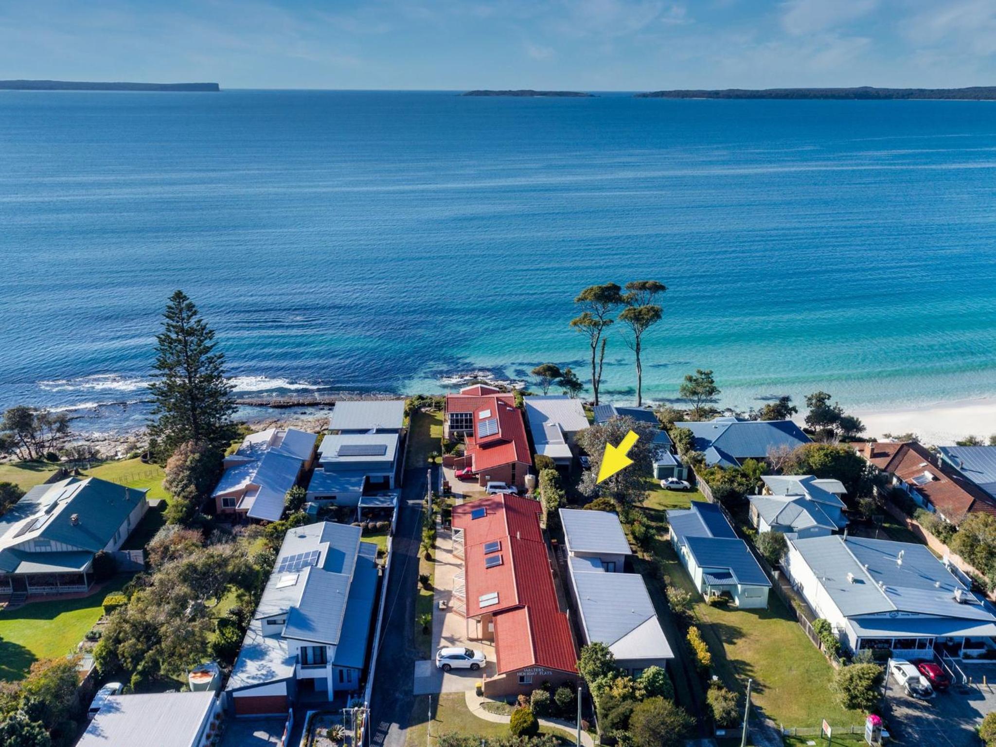 Scarborough Hyams Beach