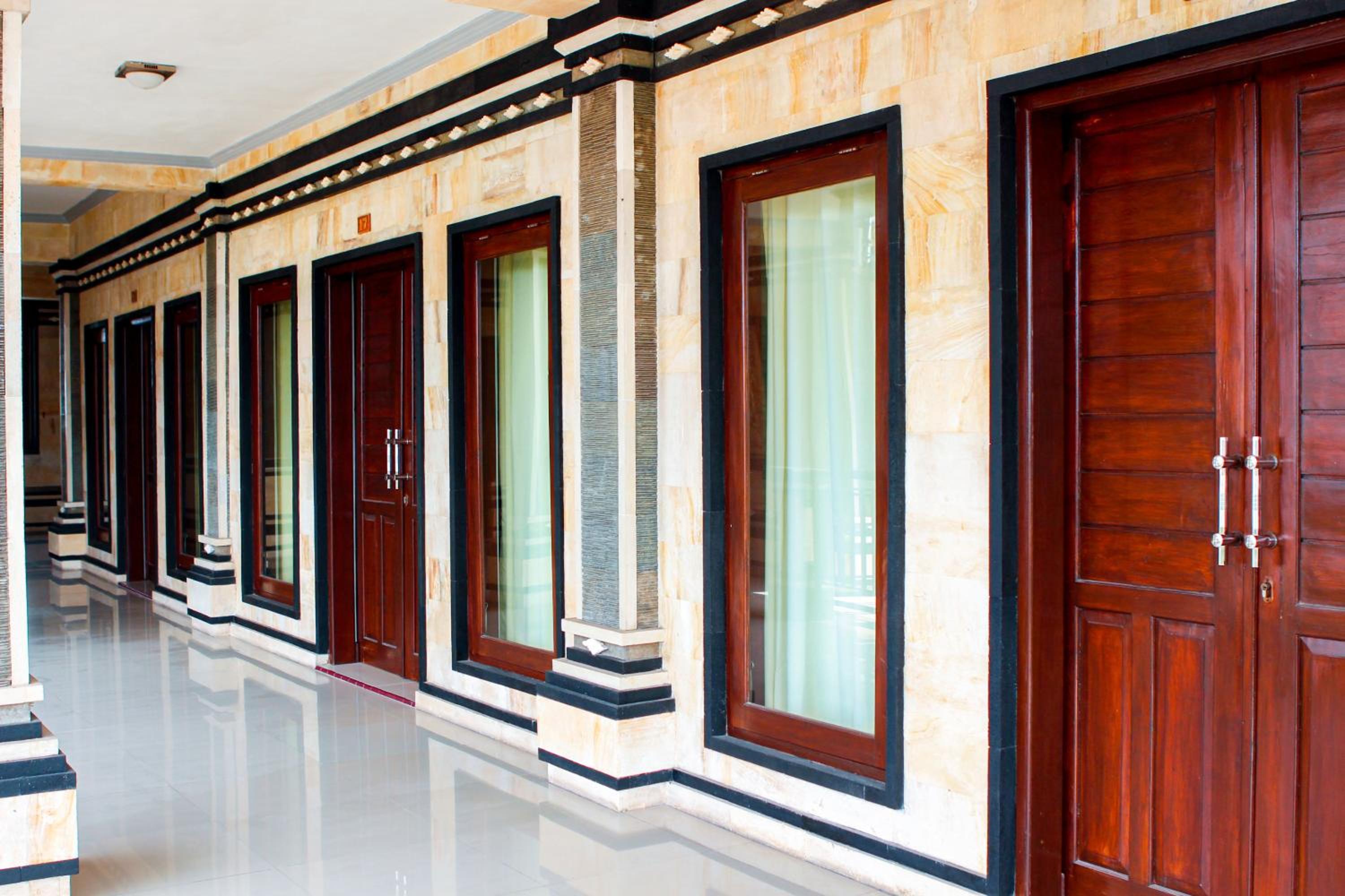 Putu Guest House 2