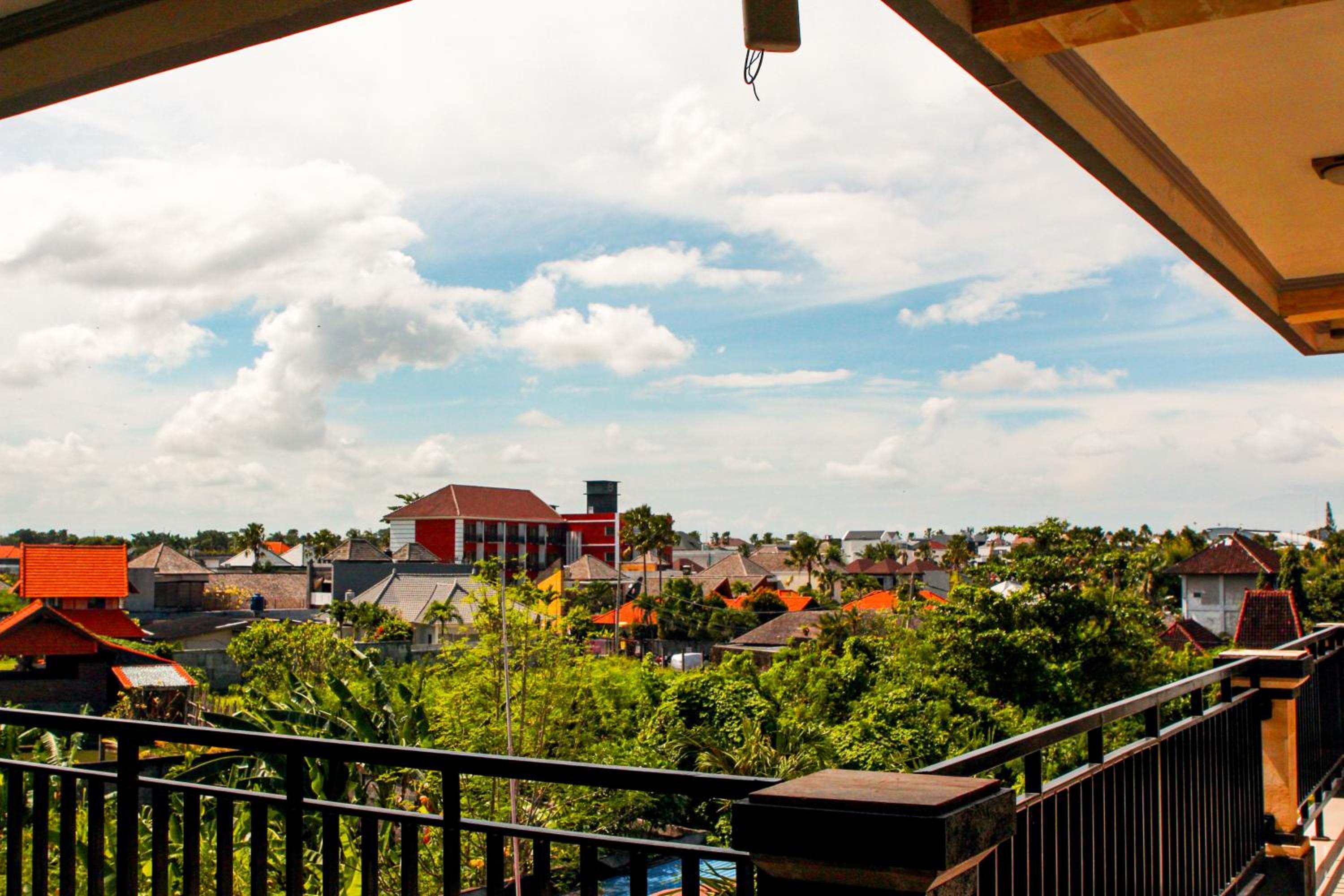 Putu Guest House 2