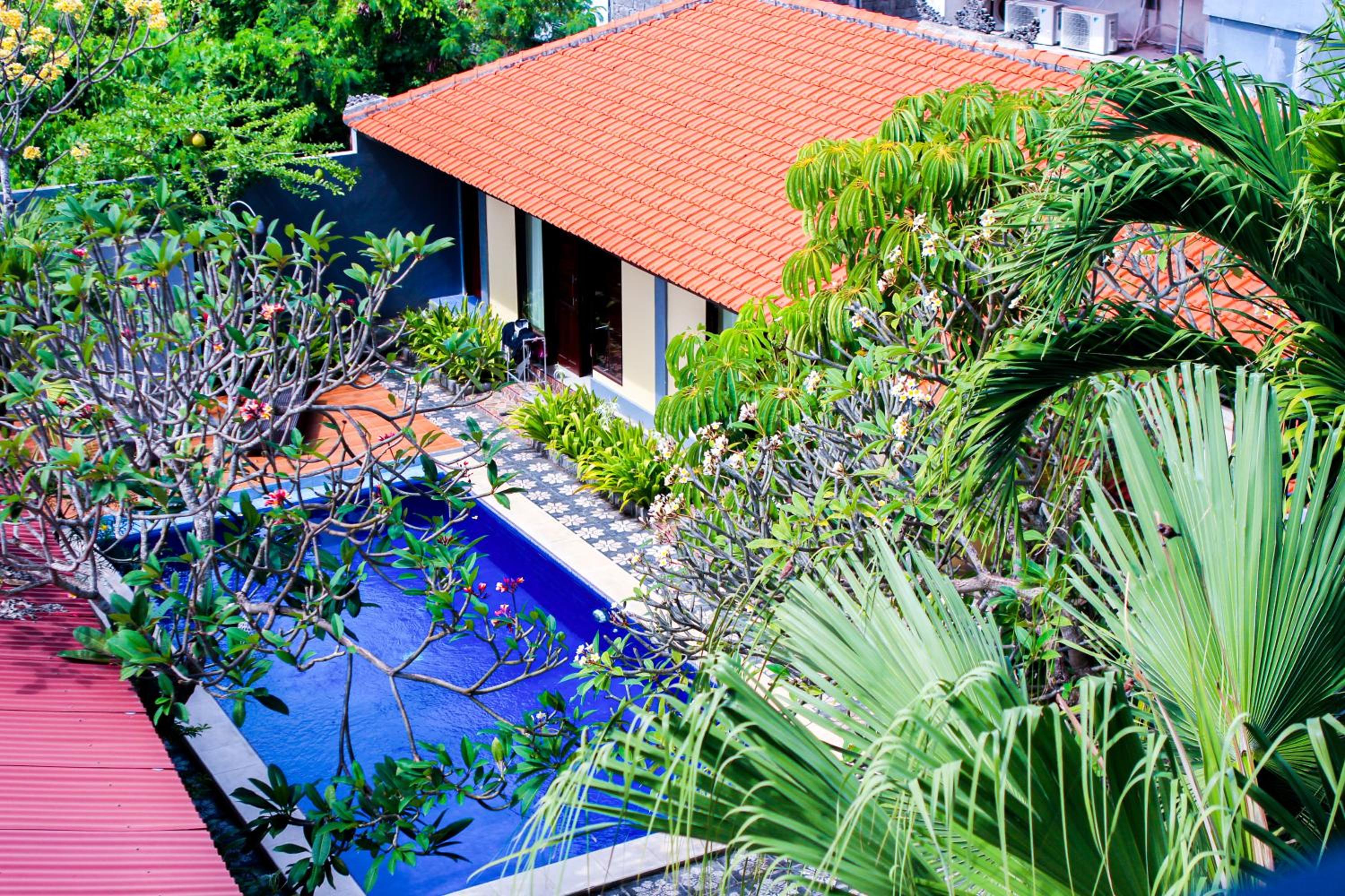 Putu Guest House 2