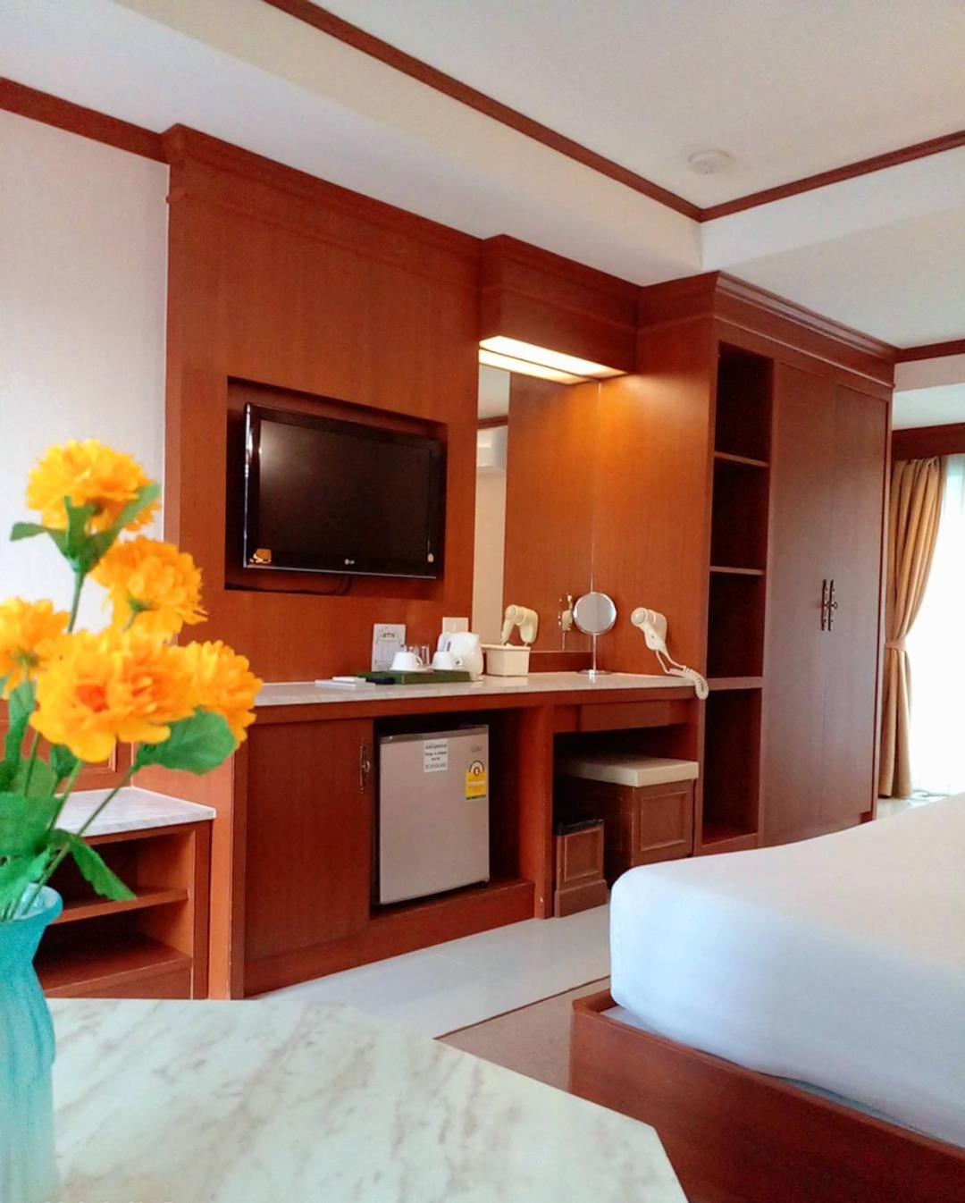 The Lion King Hotel by Thai Baan Ozone Udonthani