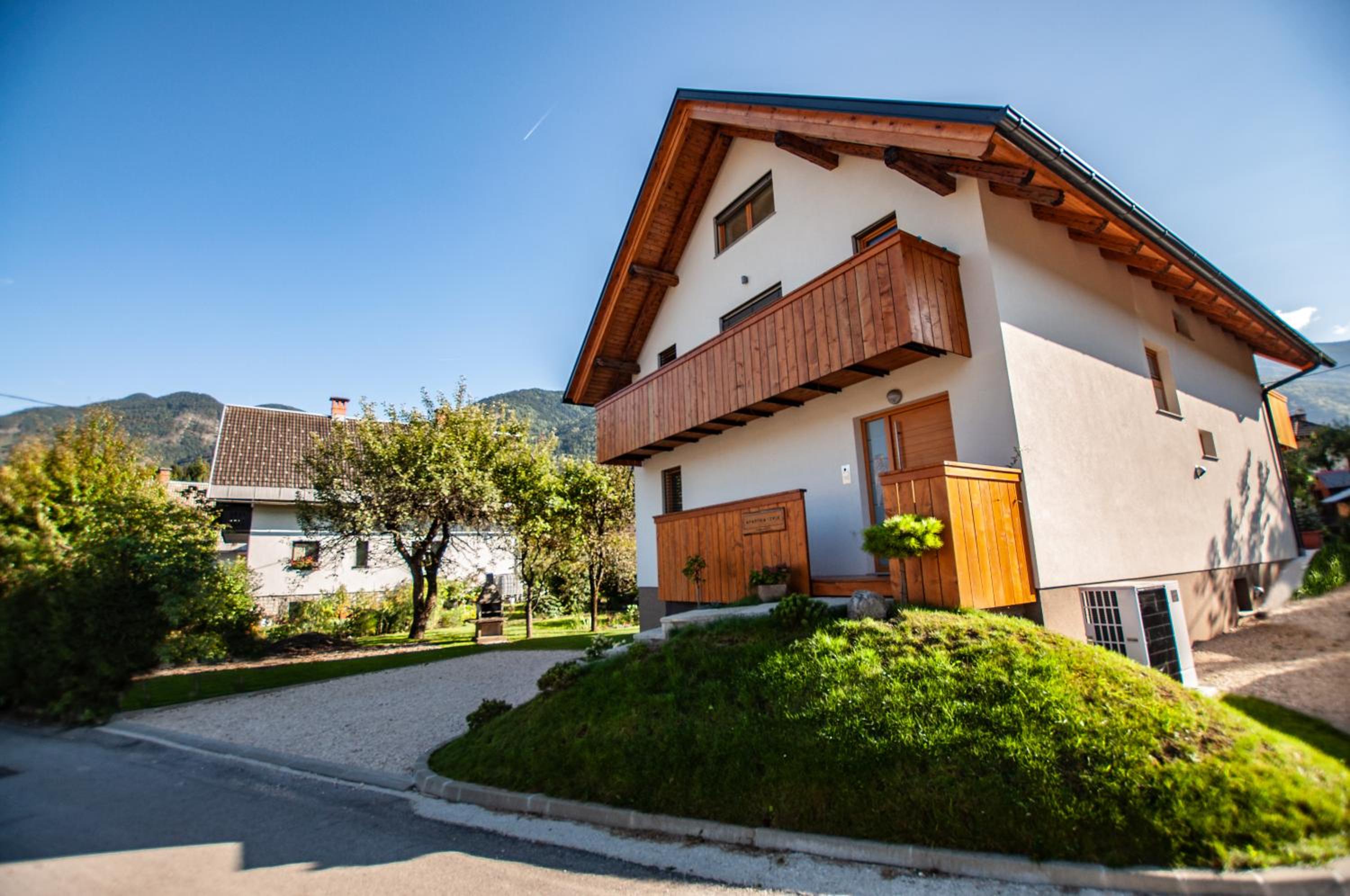 Apartments Izvir