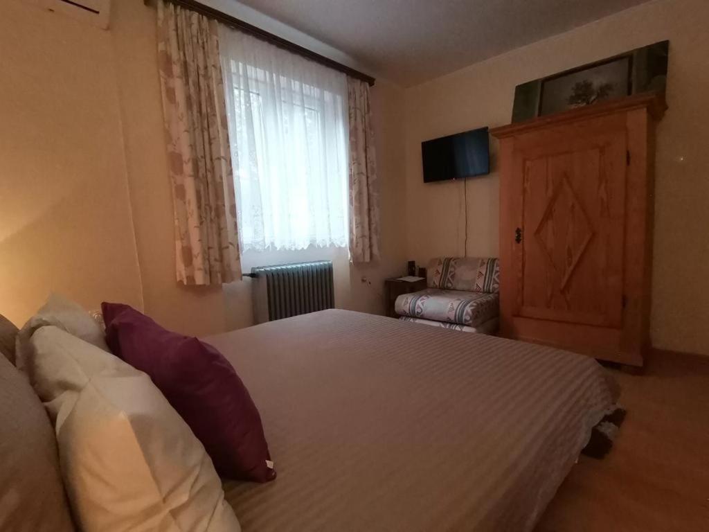 Sandrea Studio Apartment view 4