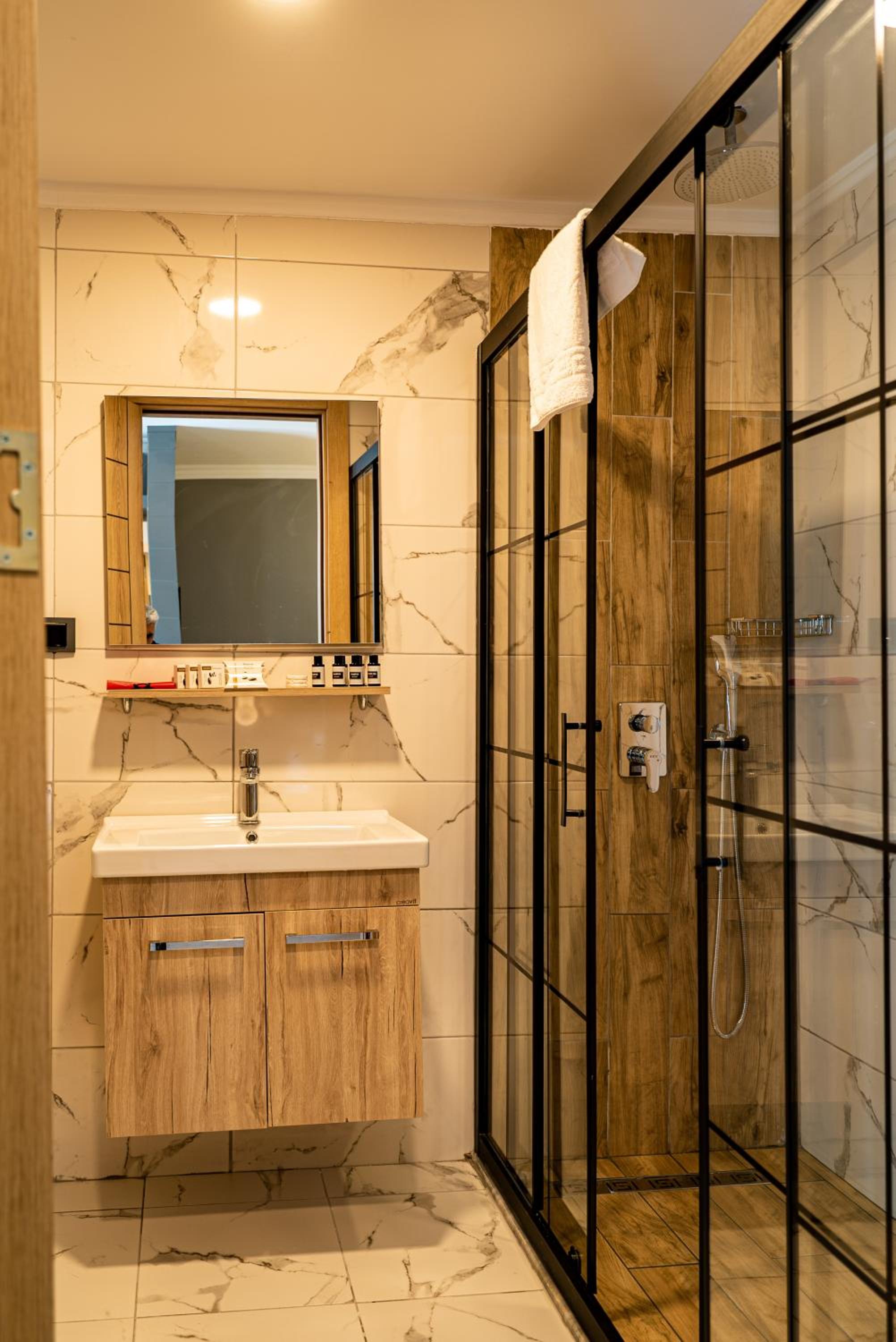 Side Amour Otel - Image 91