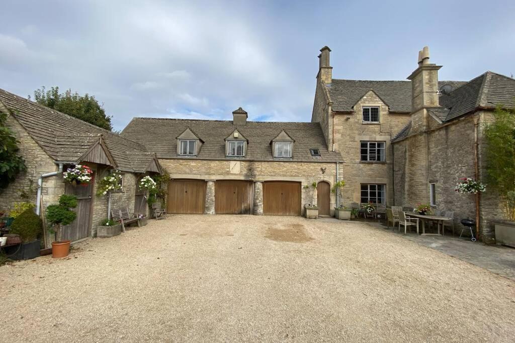 The Old Manor Coach House, photo 44