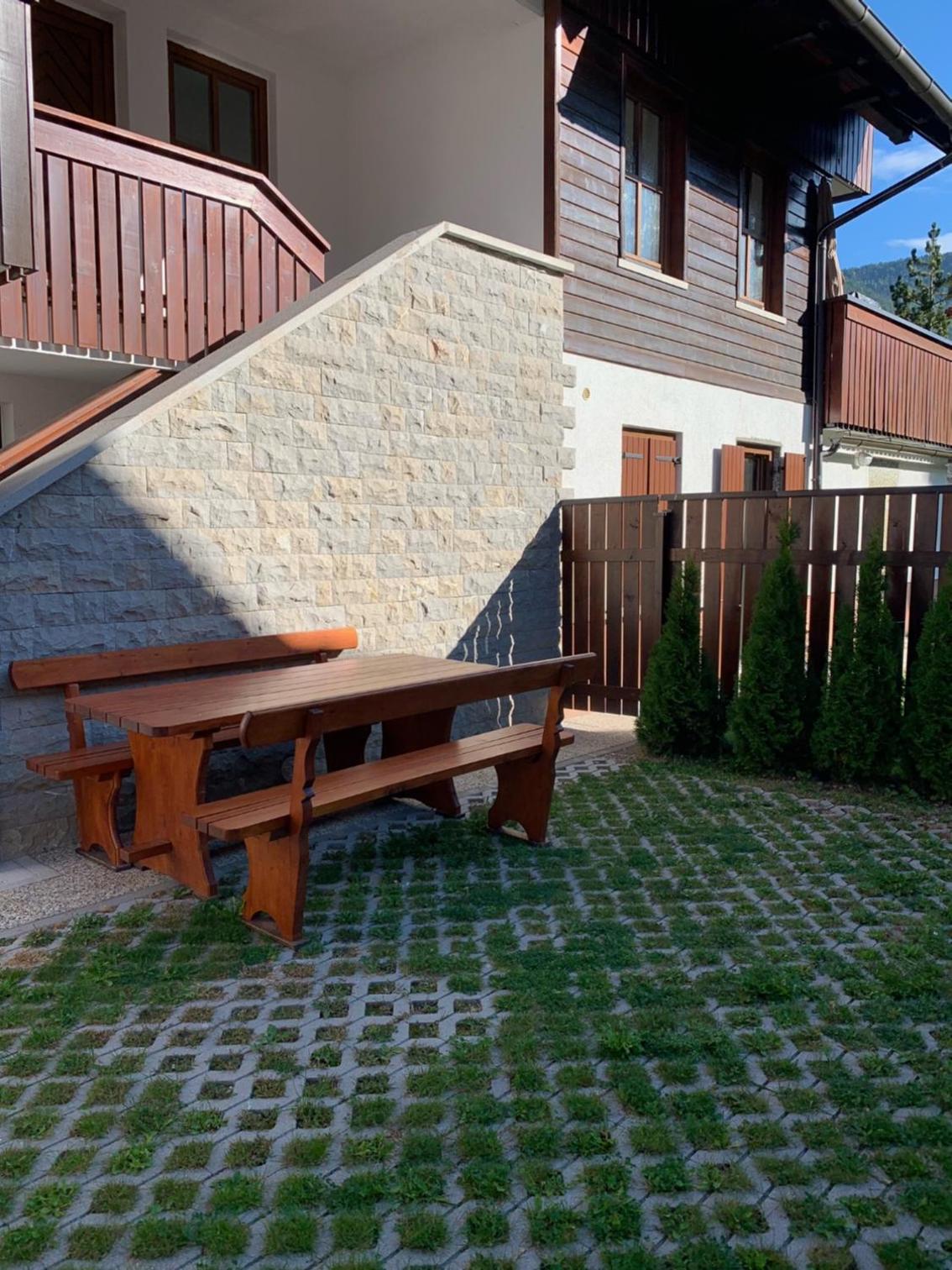 Apartment Hribovc with atrium and free parking