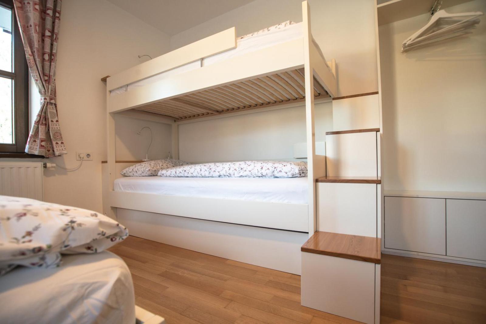 Apartment Hribovc with atrium and free parking