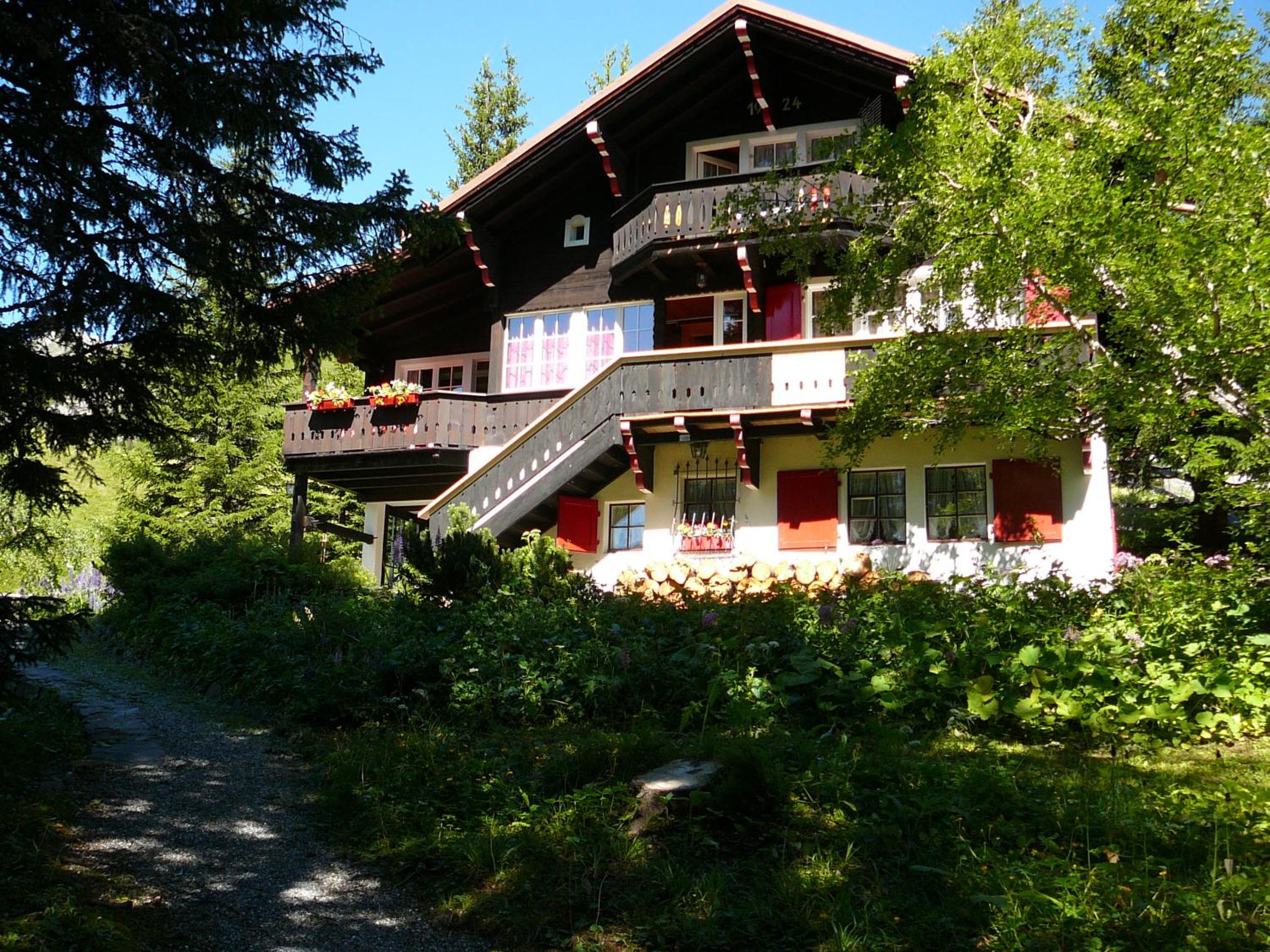 Chalet Baur view 3
