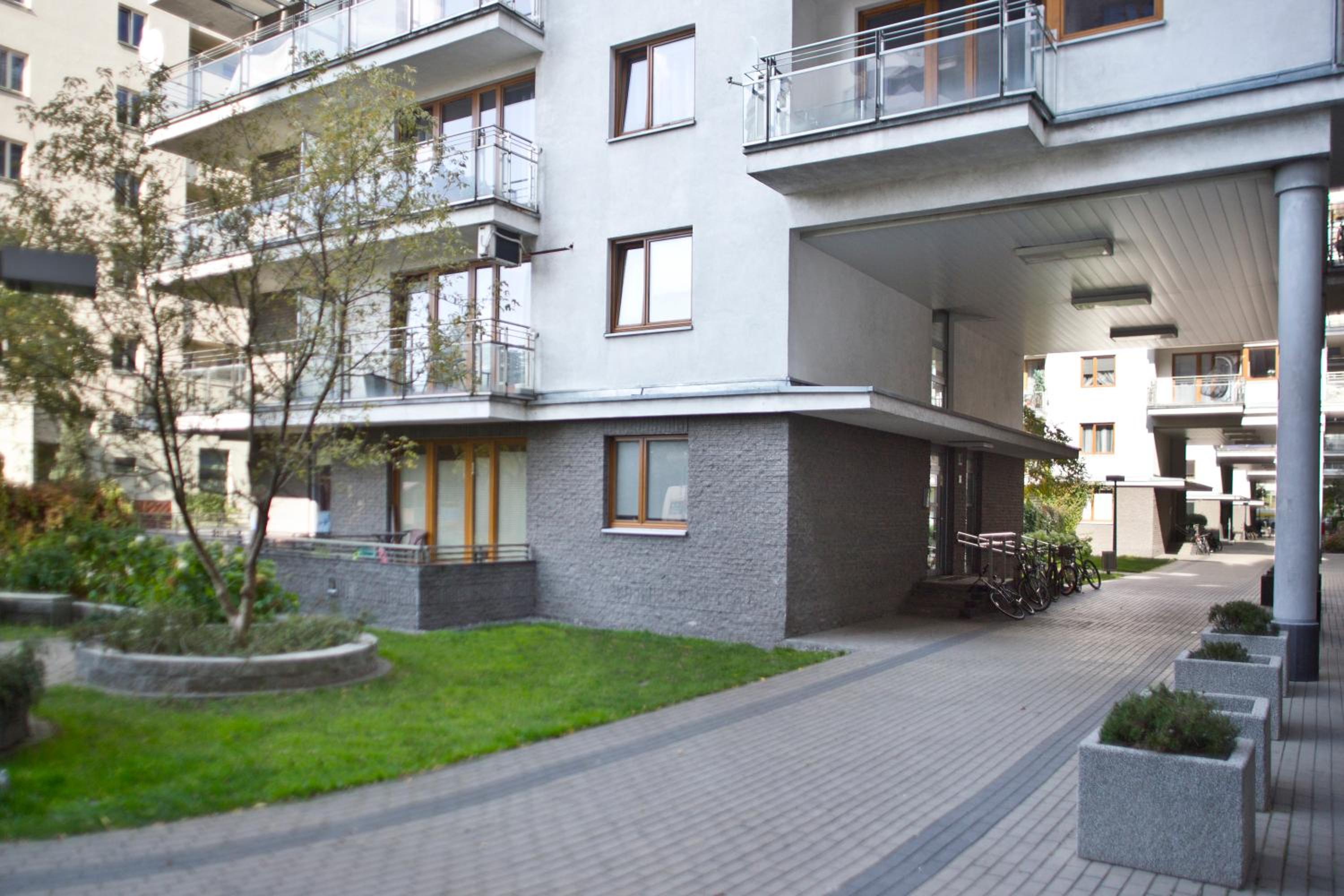 P&O Serviced Apartments Bukowinska view 5