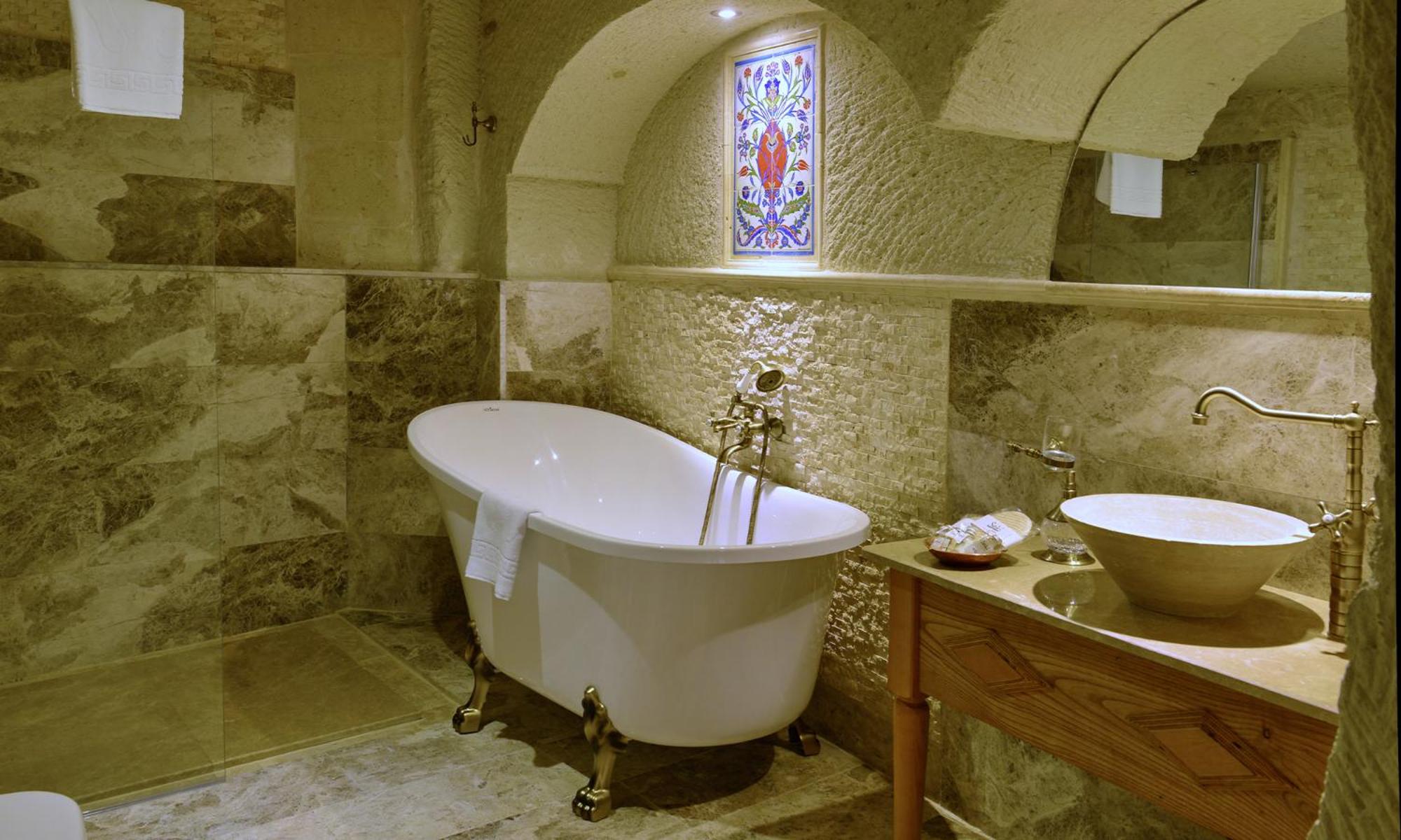 Seki Cave Suites - Image 138