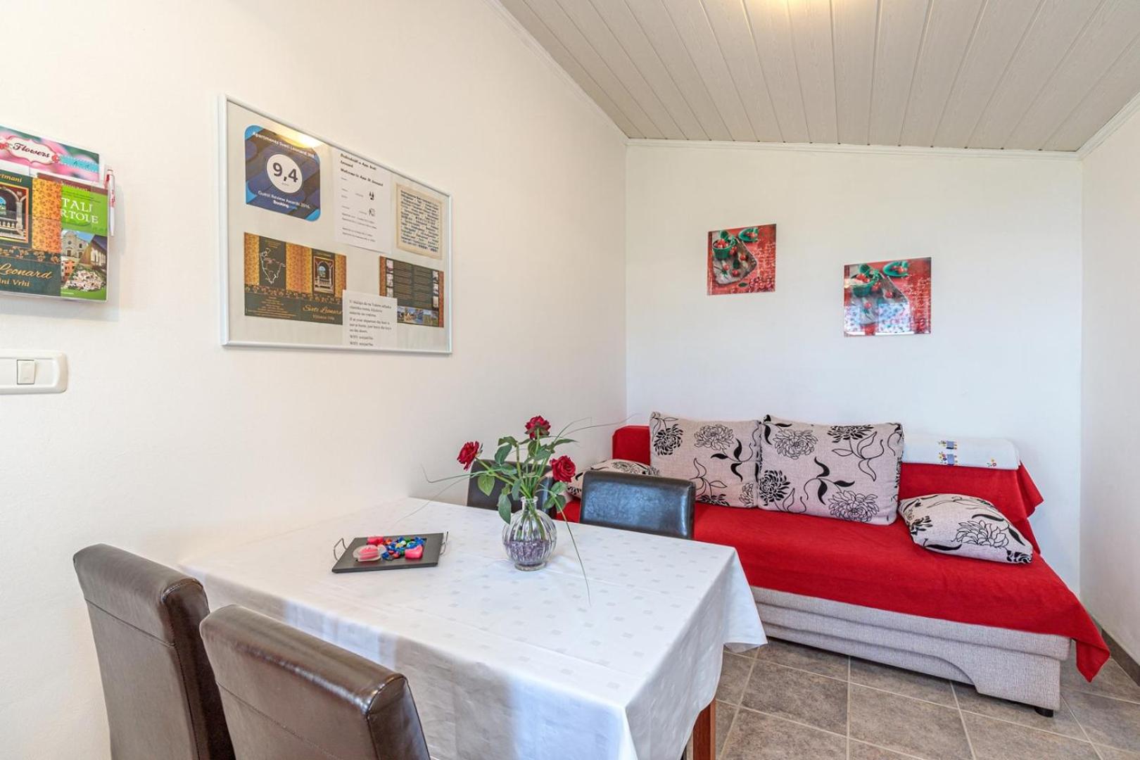 Apartments Sveti Leonard