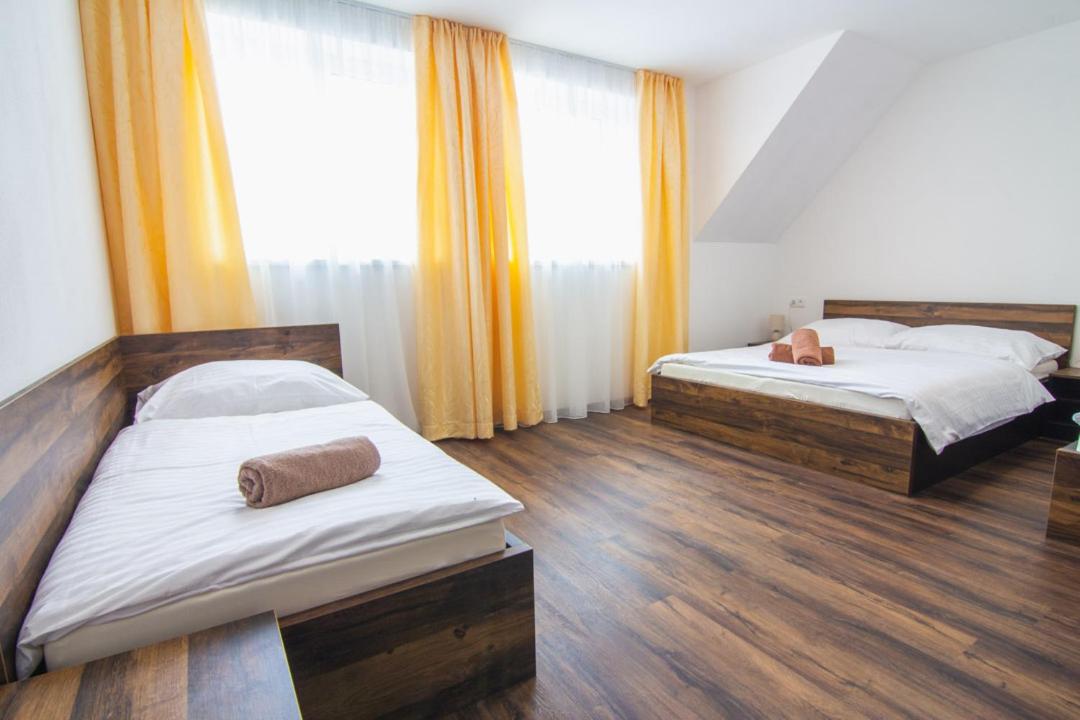 HP APARTMÁNY SKIAREÁL- Buková Hora v Orlických horách 100 m od lanovky
