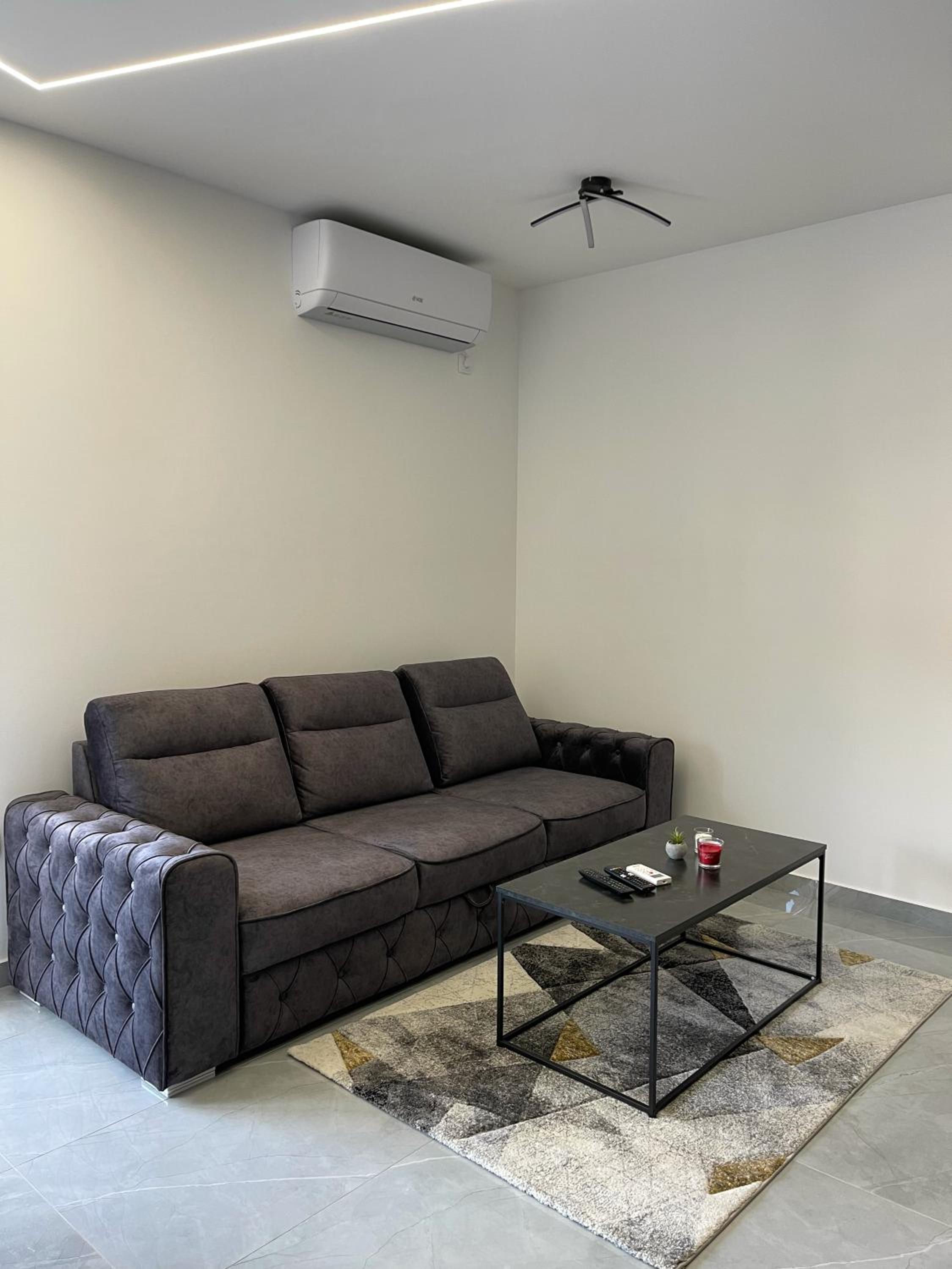 Trebinje LUX Apartman sa garažom blizu centra