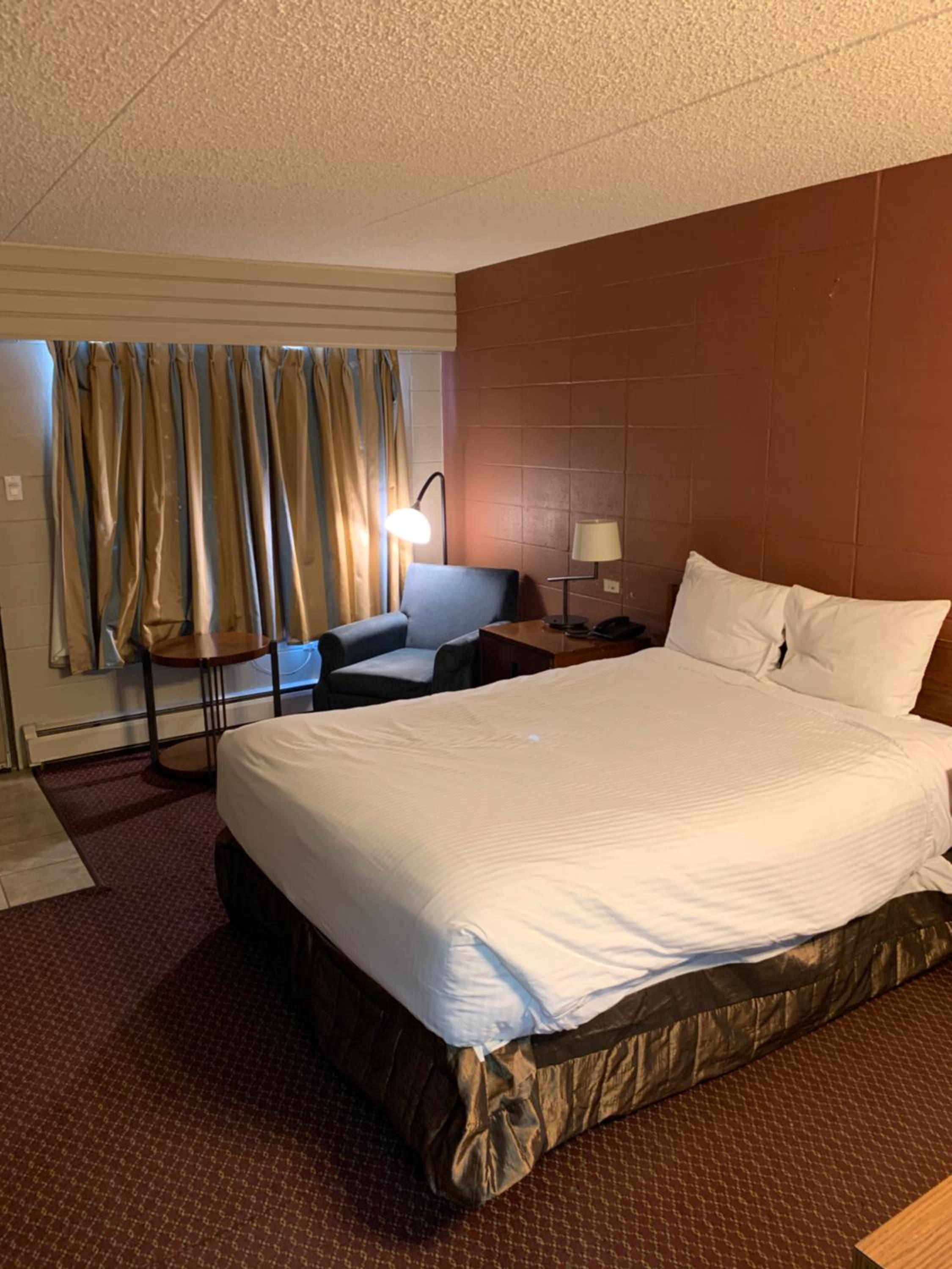 Grande Prairie Vacations - Westport Inn - Property Image 12