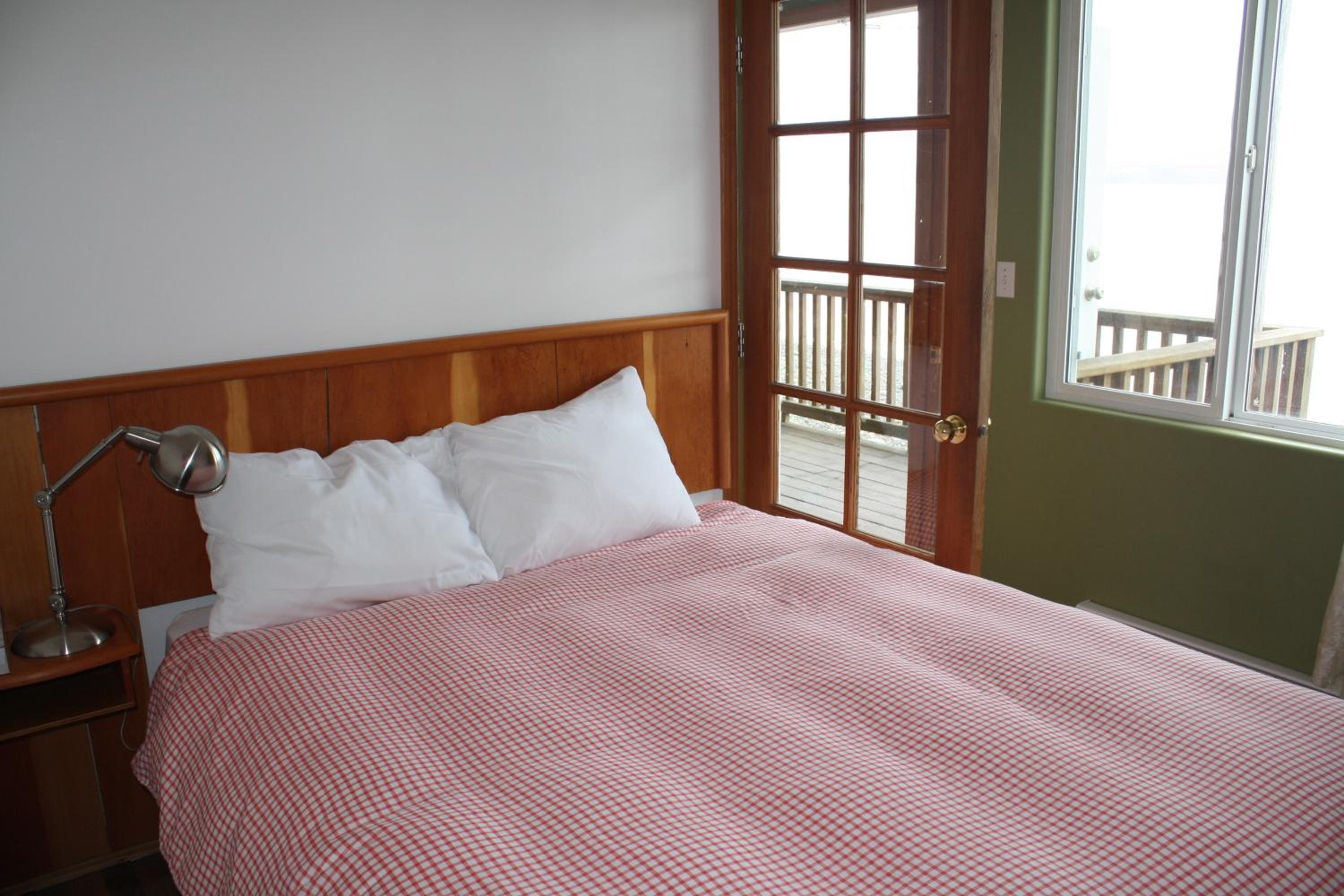 Orca Lodge