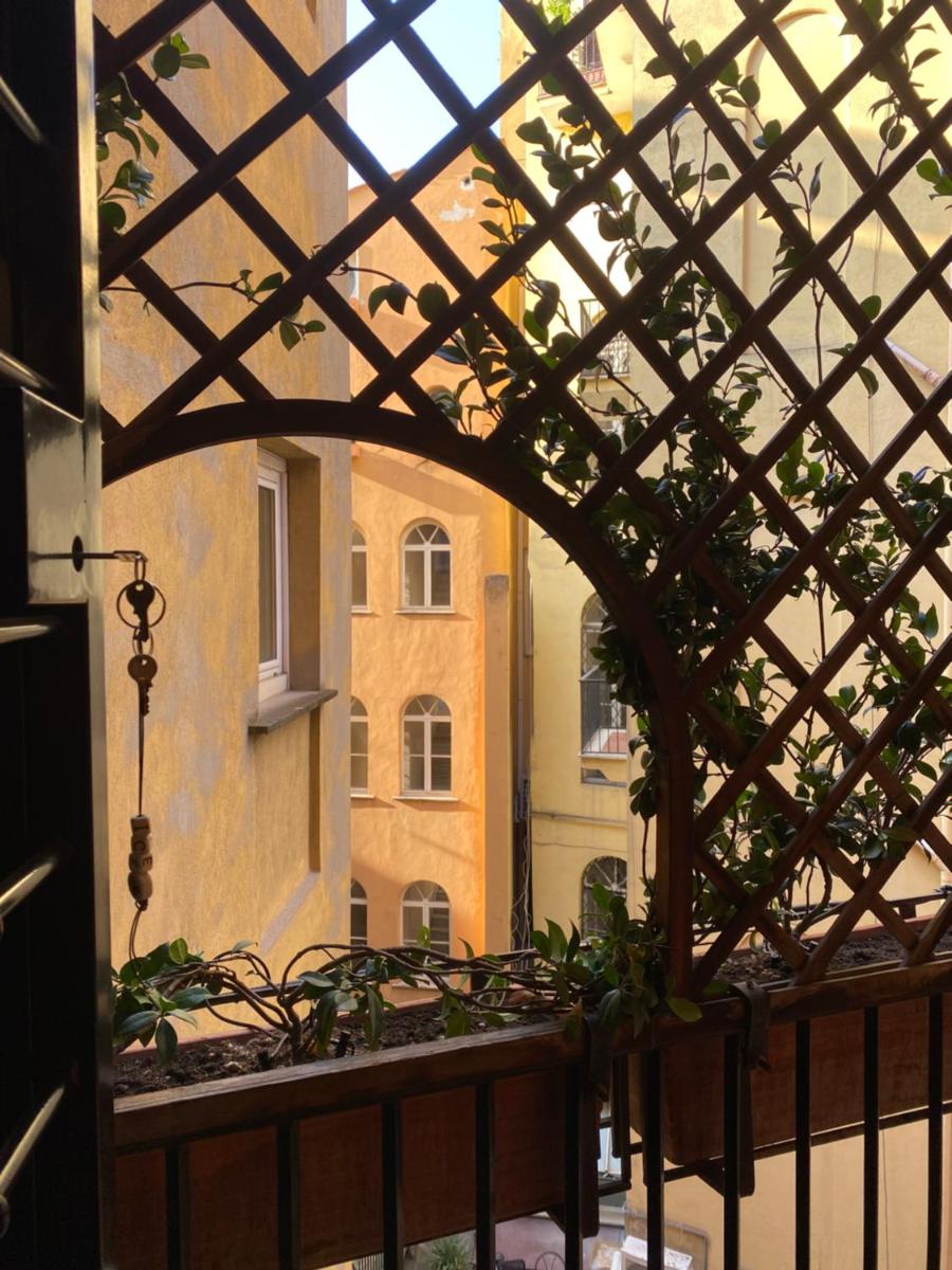 Spanish steps casa Nes photo 3