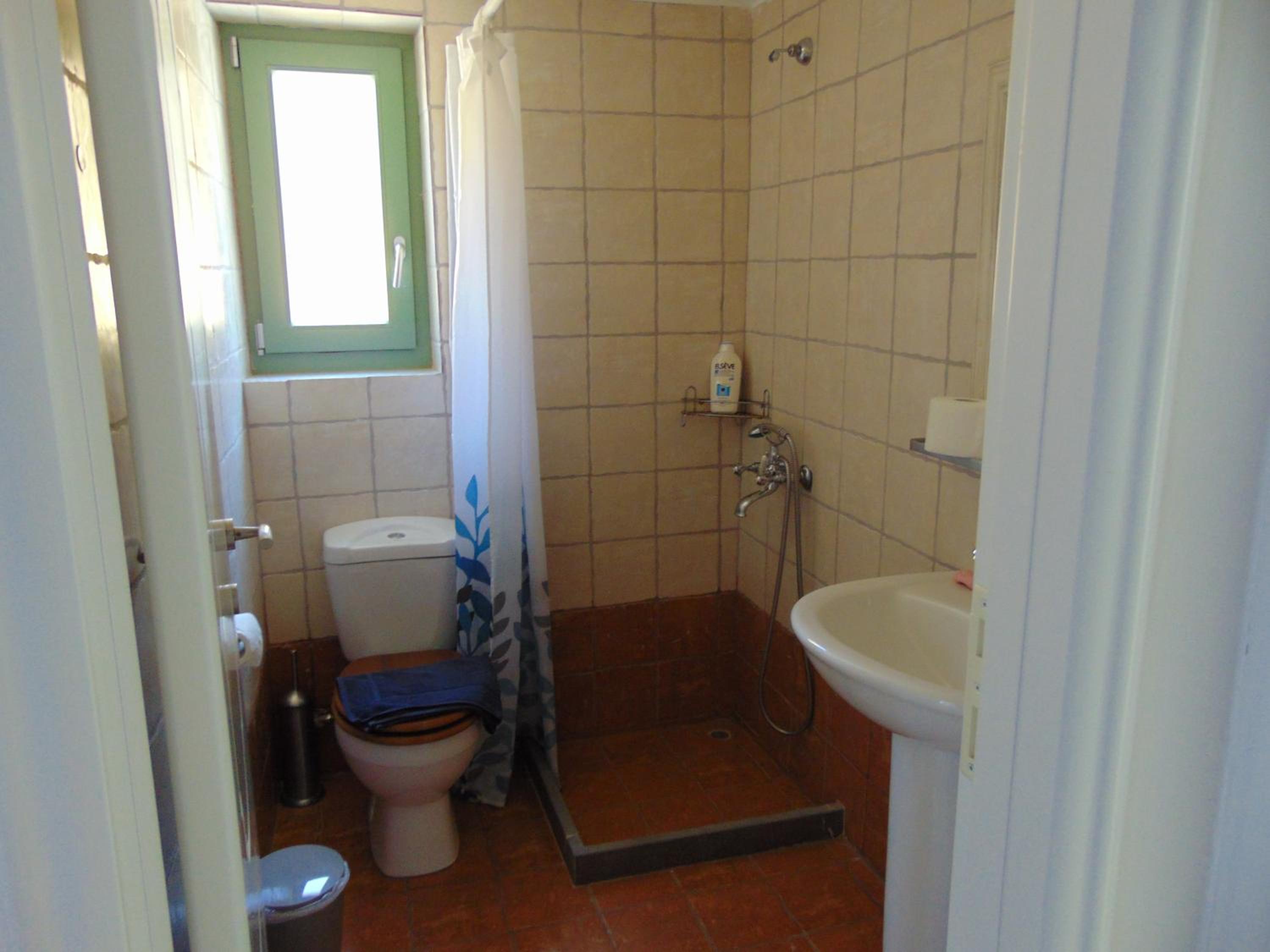 Photo 34