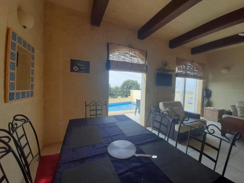 Sunsets Farmhouse, Nadur Gozo view 2