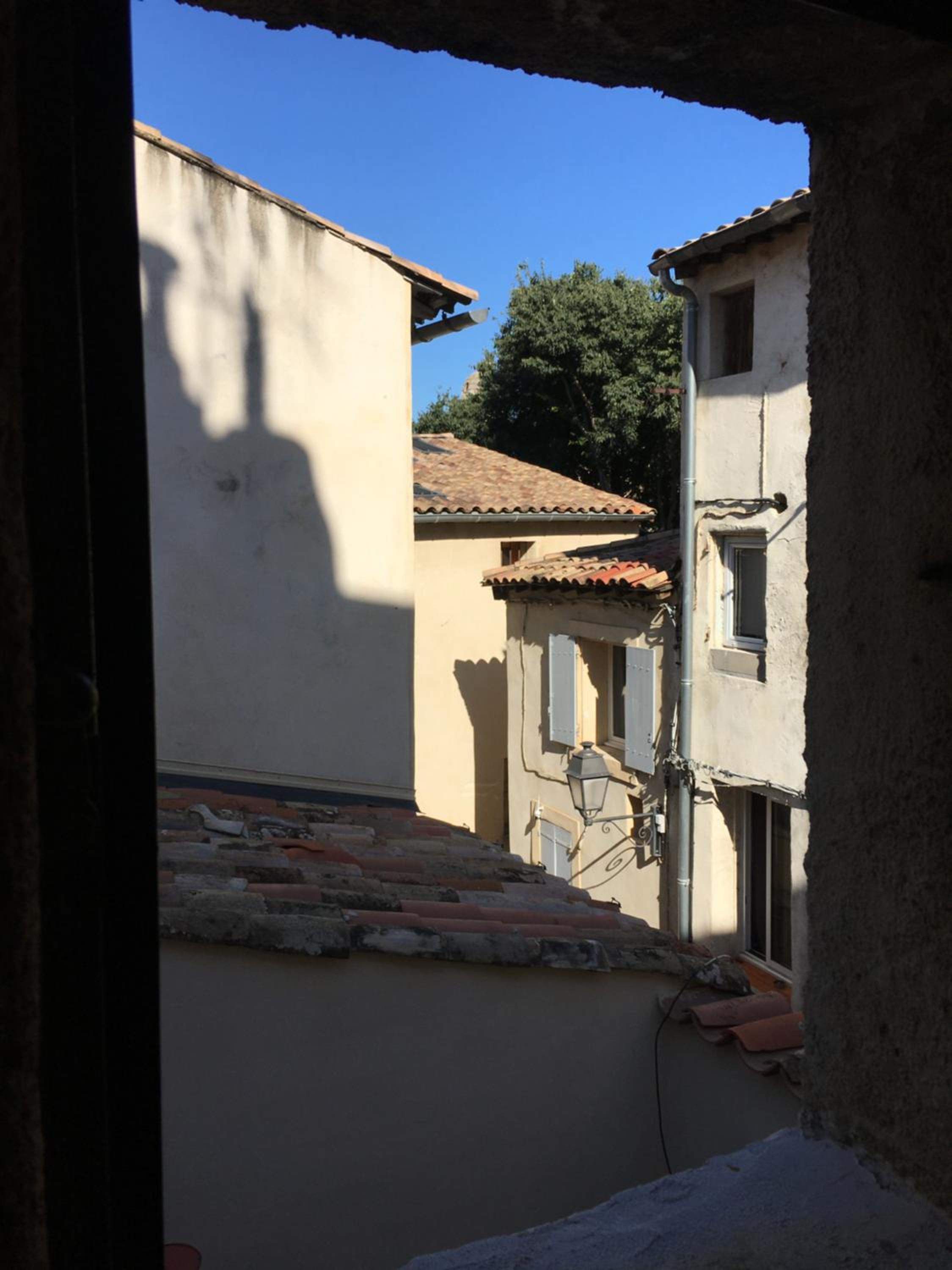 Montpellier Vacations - L'Olivier Loft HH Centre Corum - Netflix  Prime Video 4k - Property Image 5