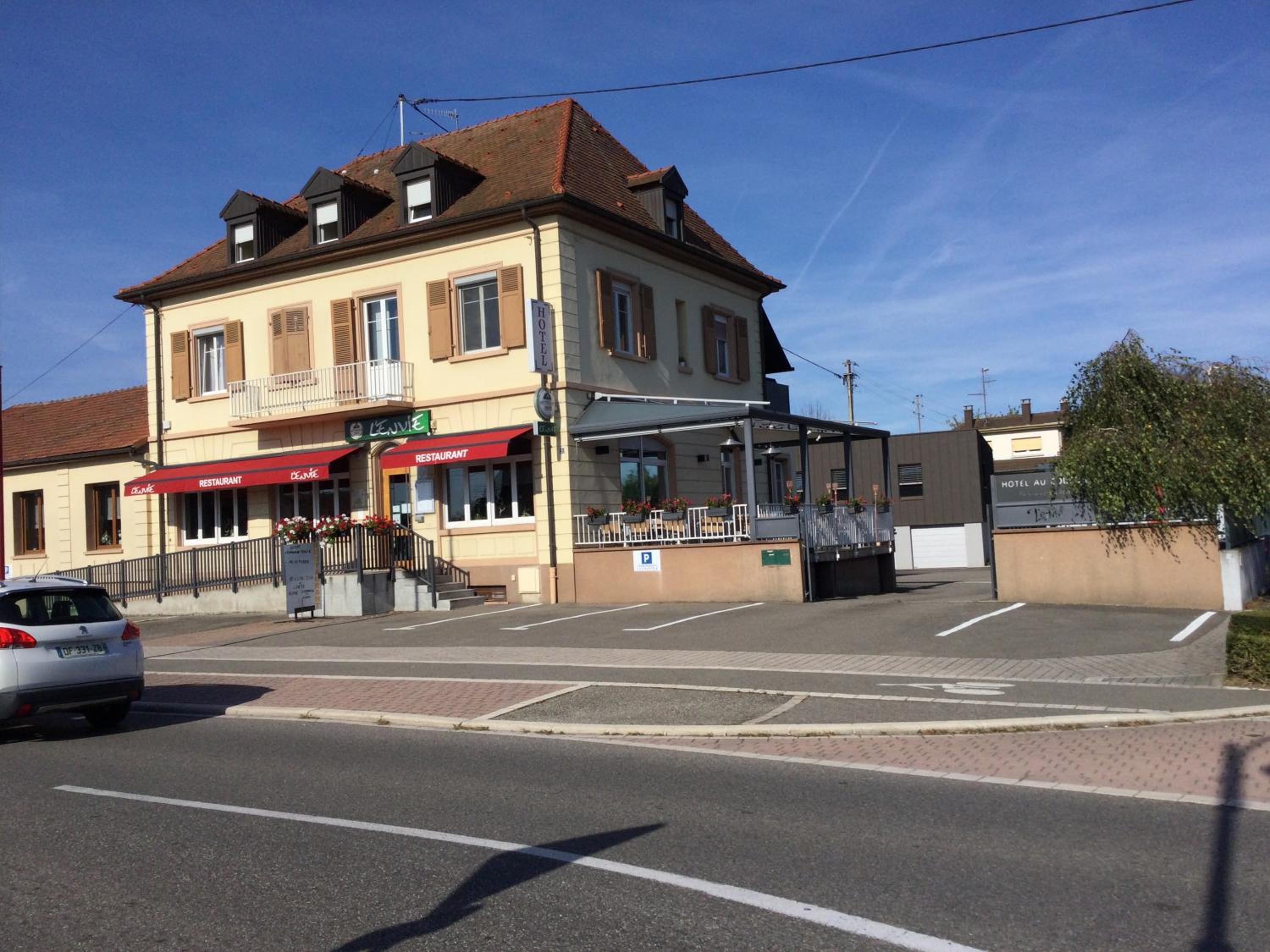 restaurant